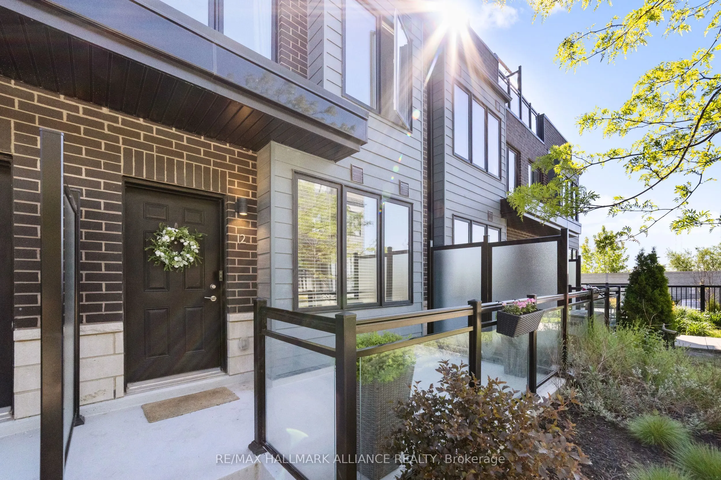 1150 Stroud Lane, #12