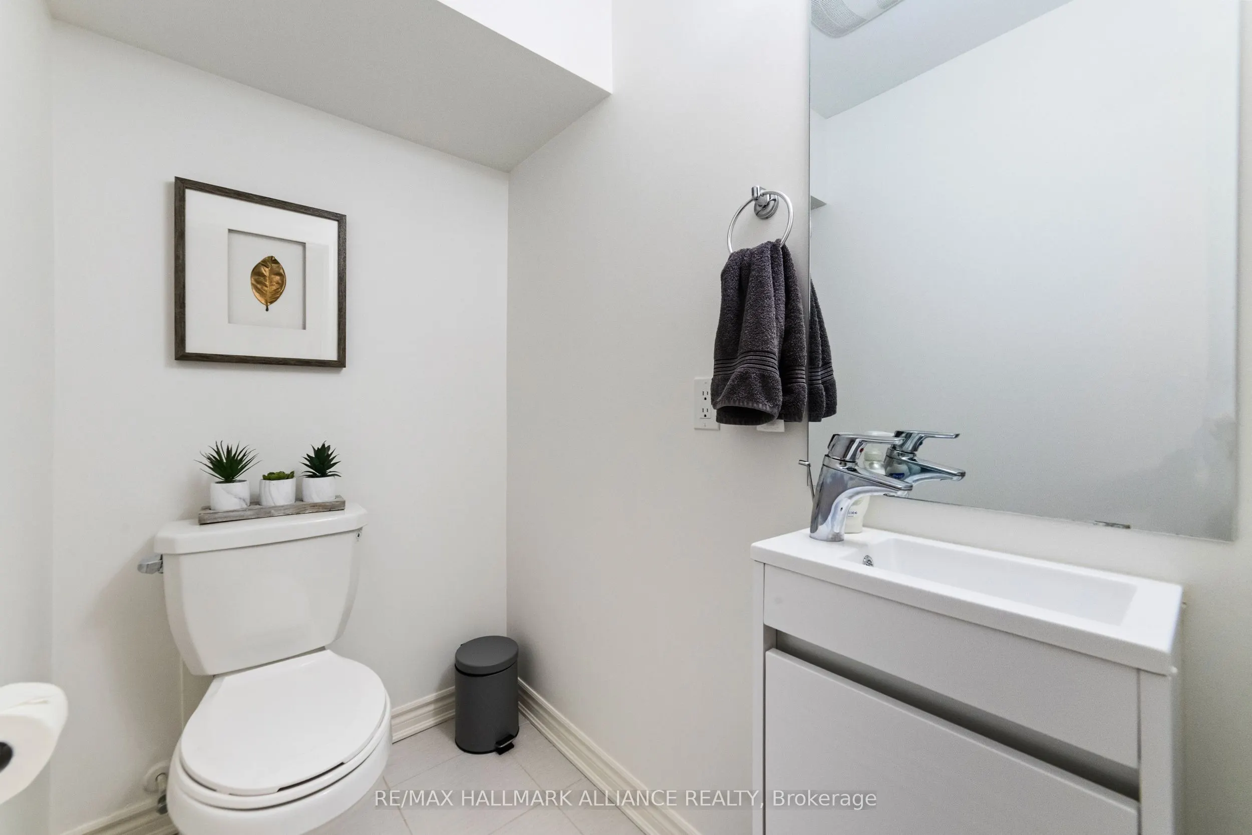 1150 Stroud Lane, #12