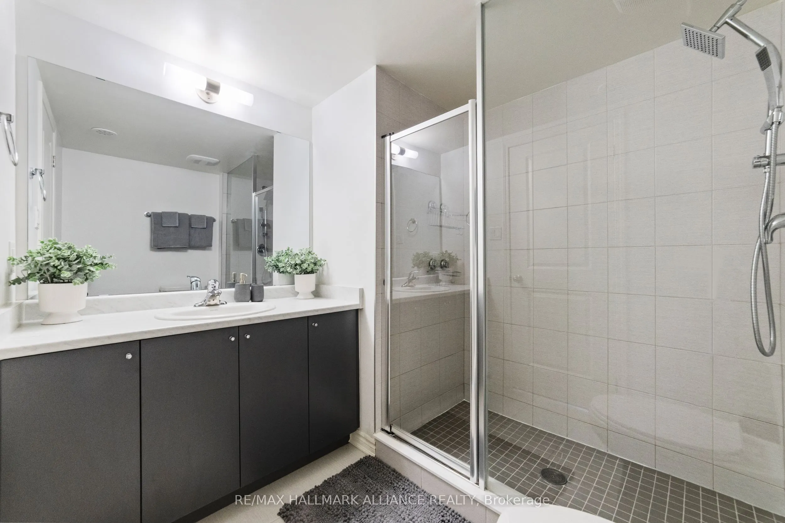 1150 Stroud Lane, #12