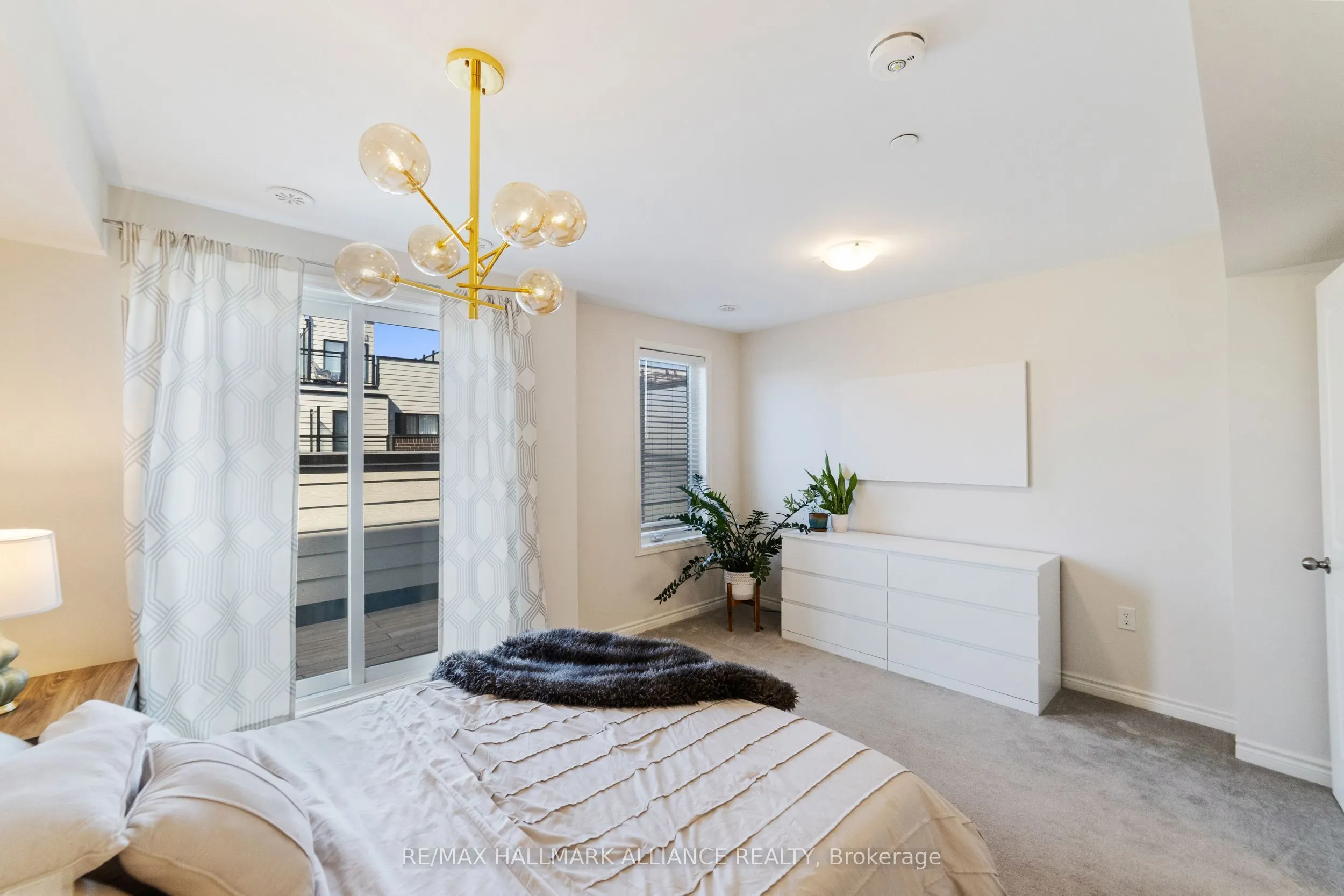 1150 Stroud Lane, #12