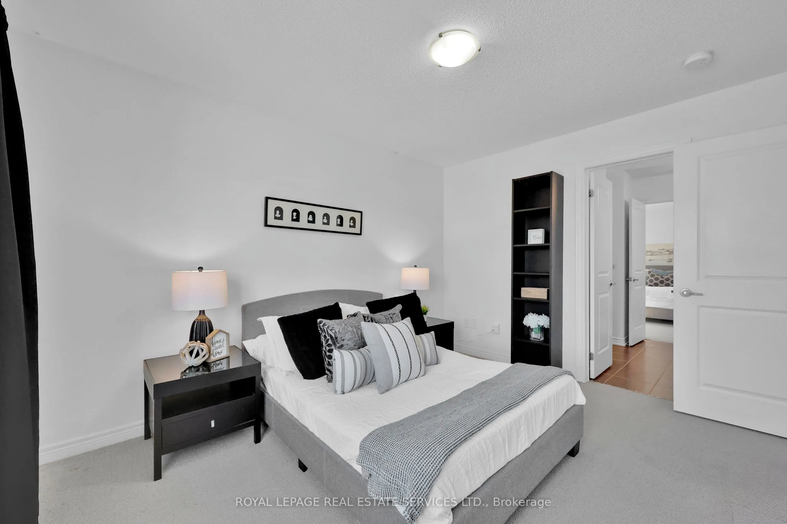 60 Valleyway Drive W