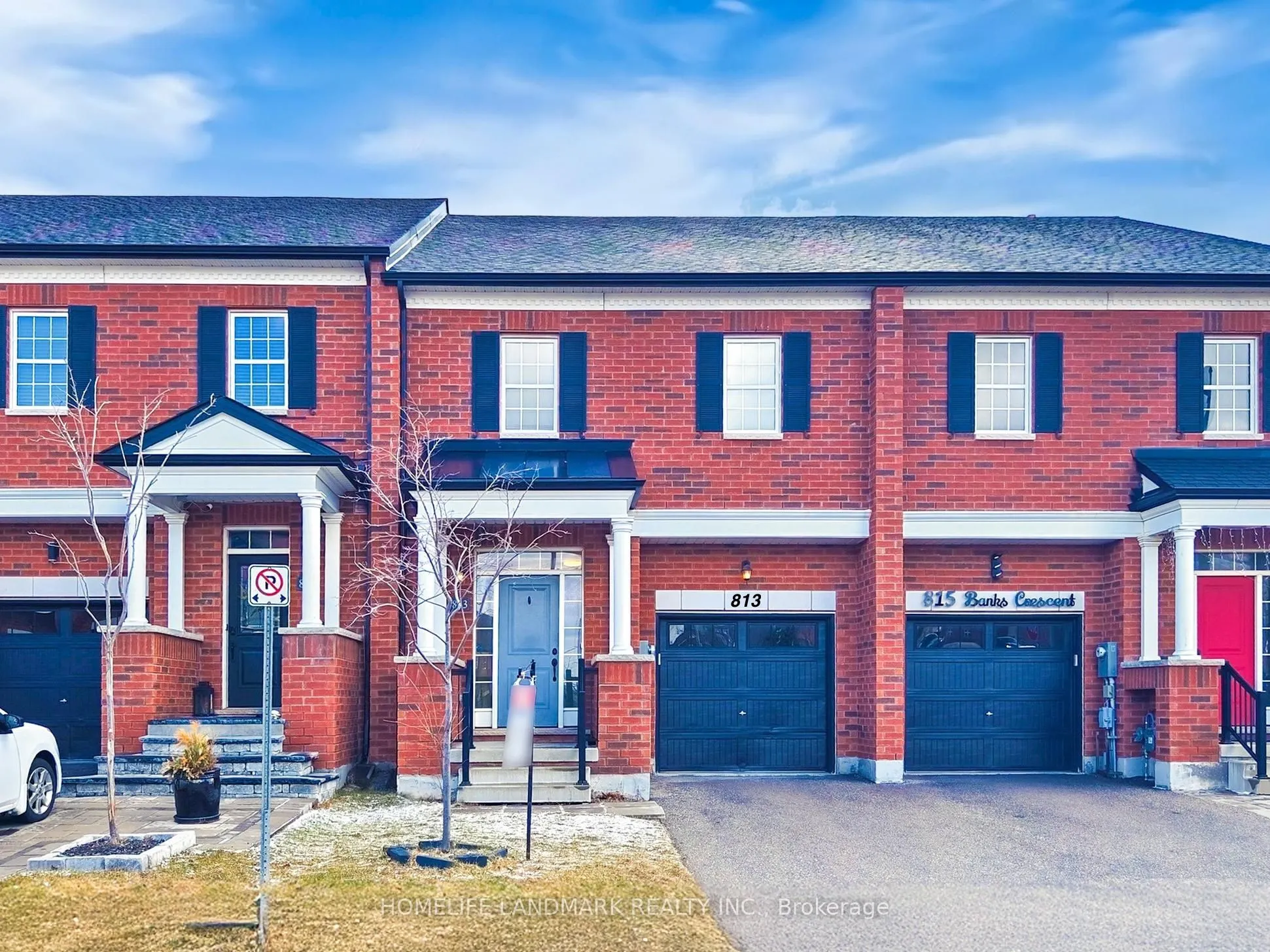 813 Banks Crescent