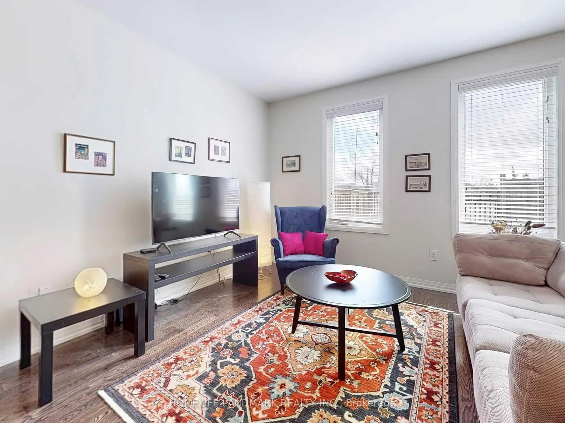 813 Banks Crescent
