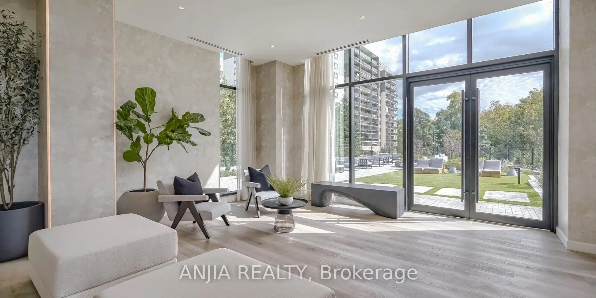 3009 NOVAR Road, #711