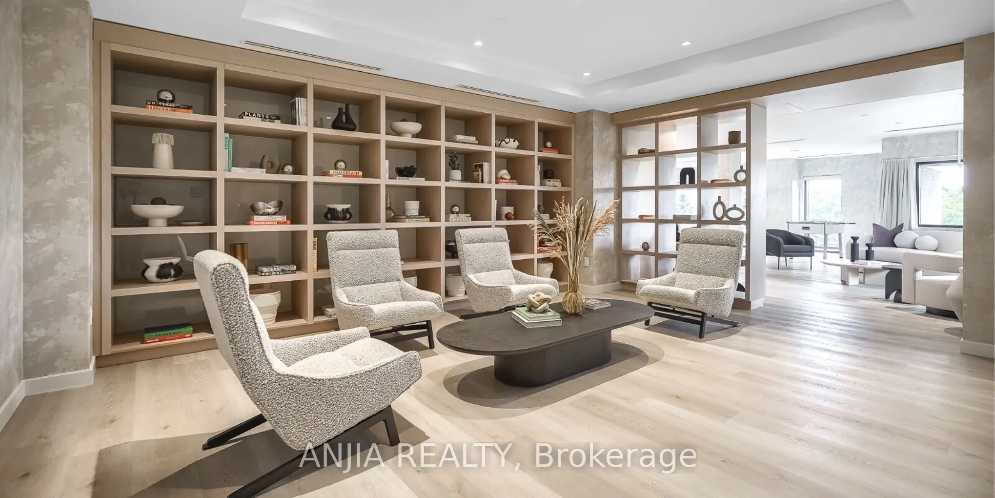 3009 NOVAR Road, #711