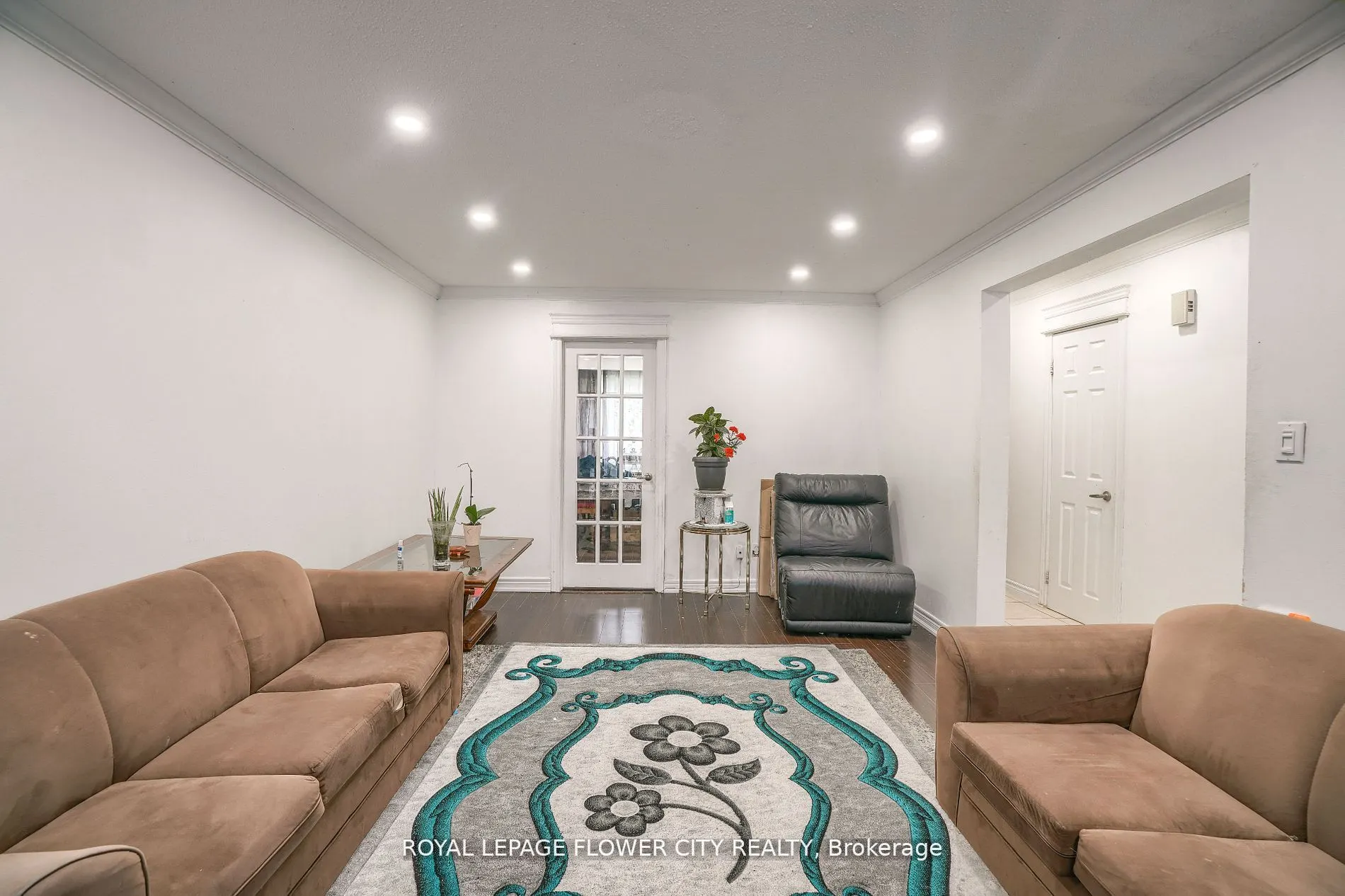 7475 Goreway Drive, #49