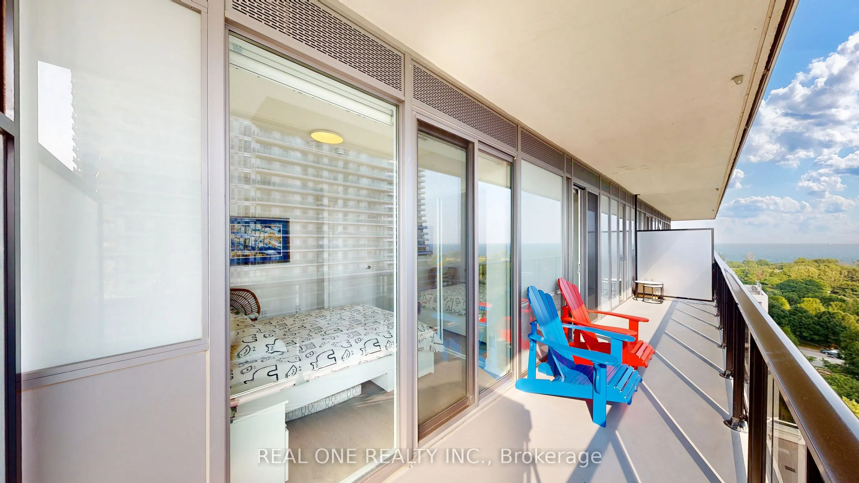 70 Annie Craig Drive, #808