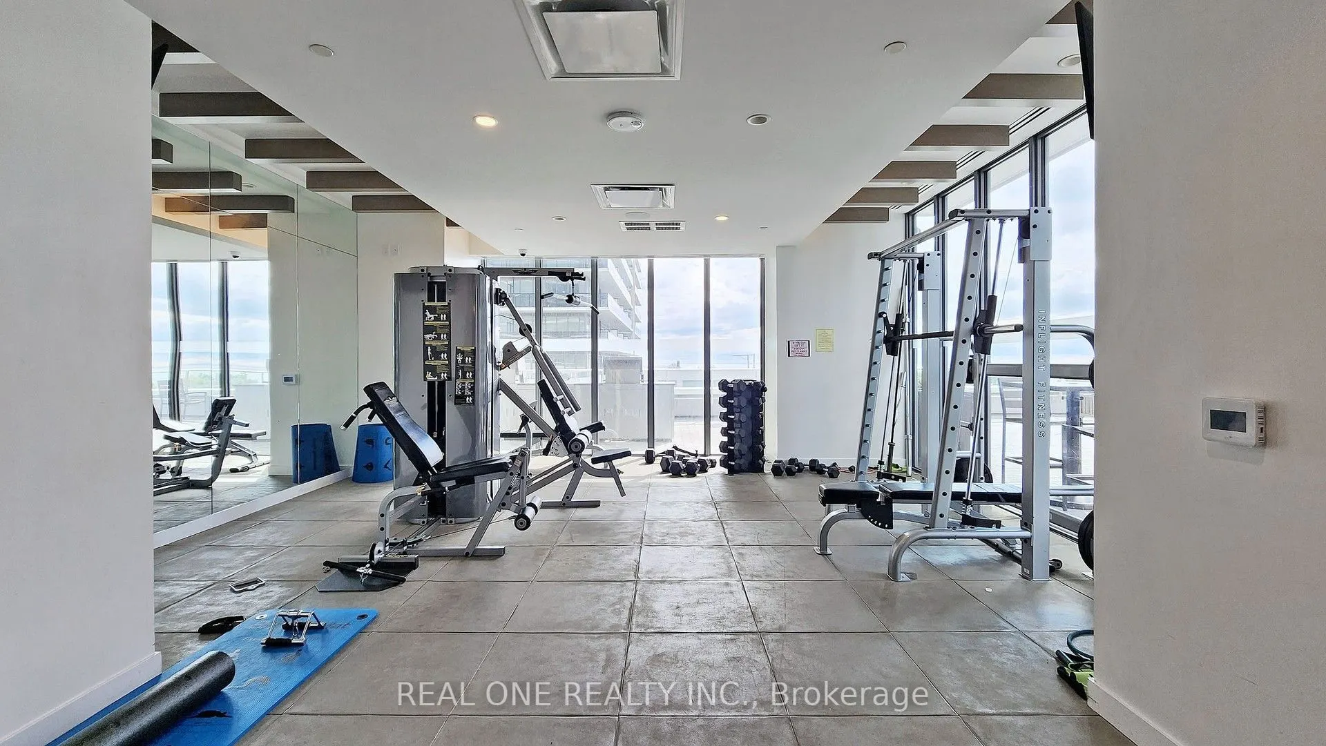 70 Annie Craig Drive, #808