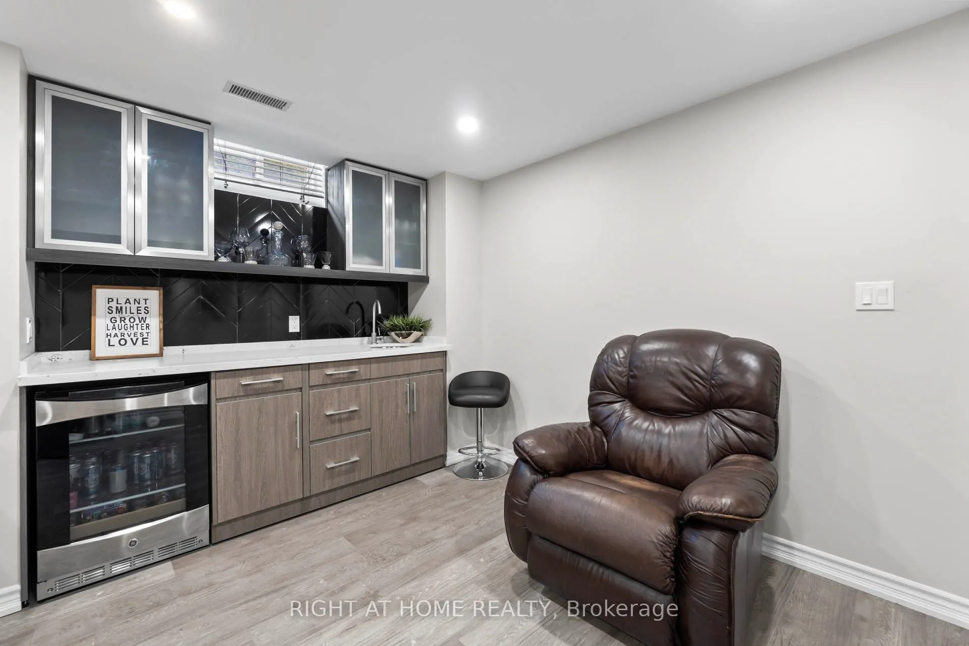 3672 Swanson Drive