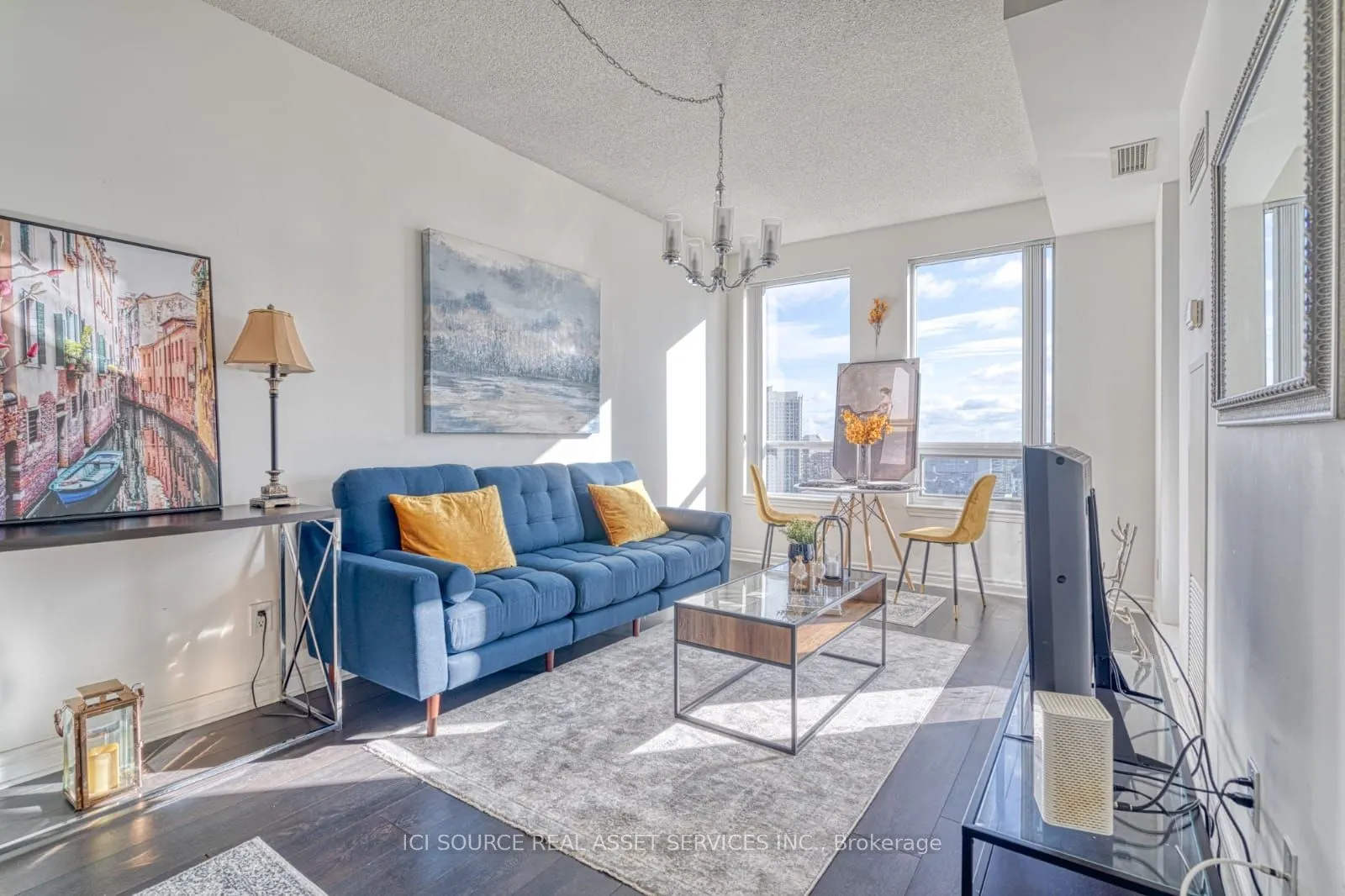388 Prince Of Wales Drive, #2111