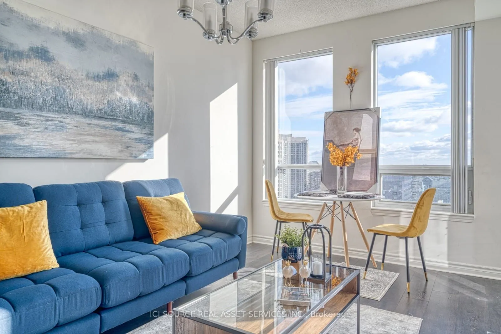 388 Prince Of Wales Drive, #2111