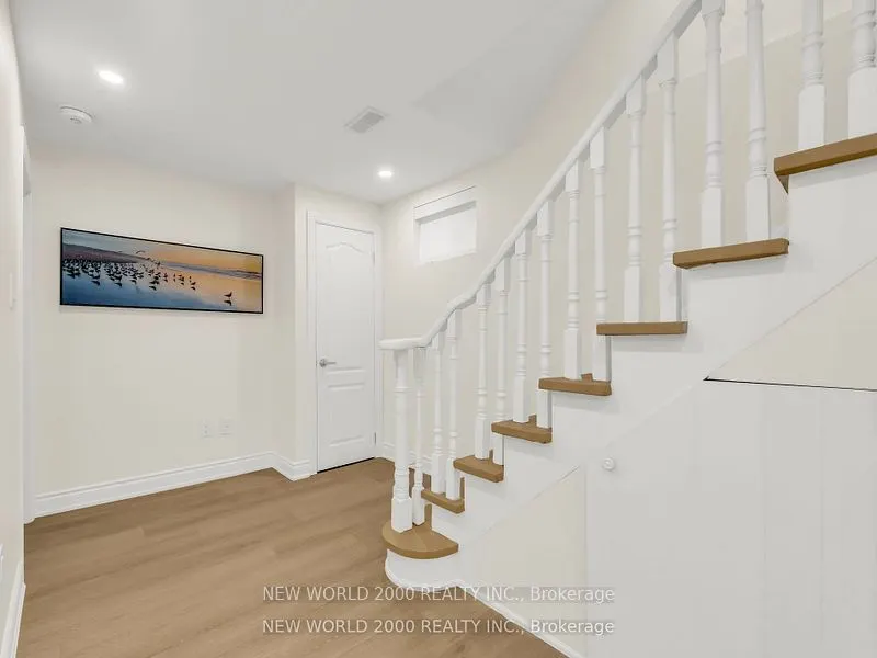 32 Edwalter Avenue