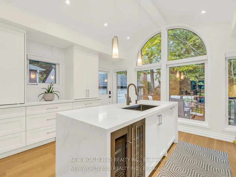 32 Edwalter Avenue