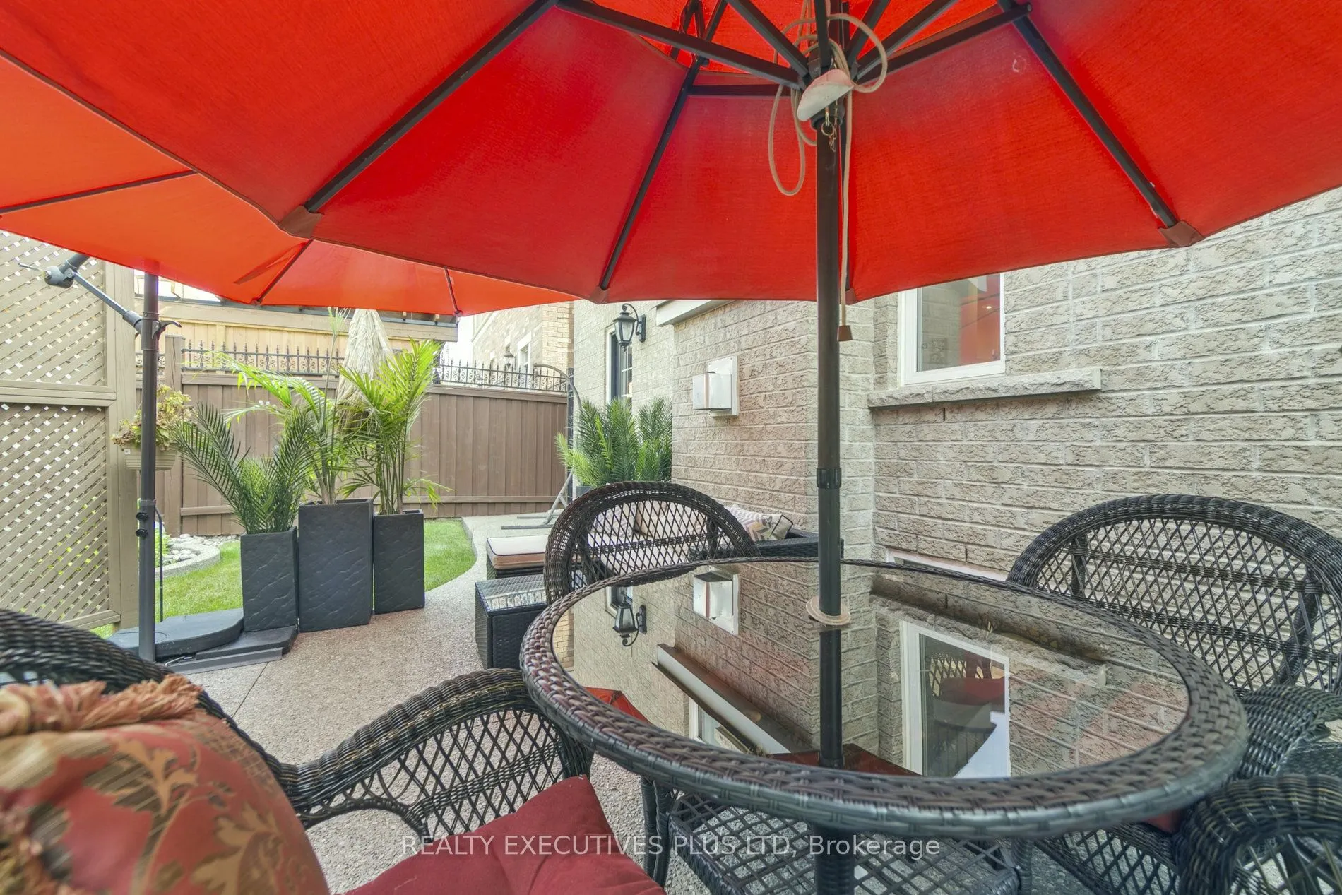 4649 Simmons Road