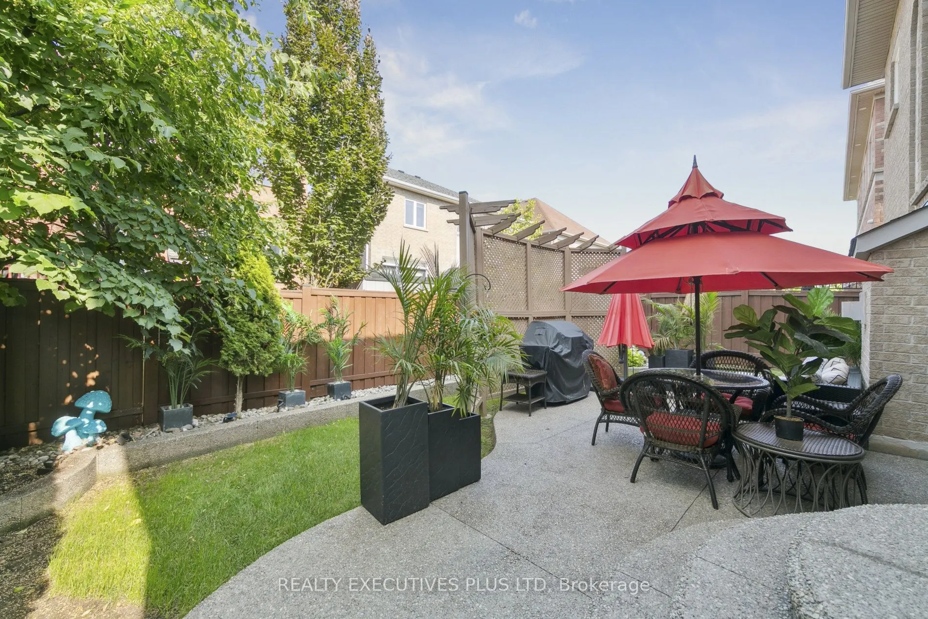 4649 Simmons Road