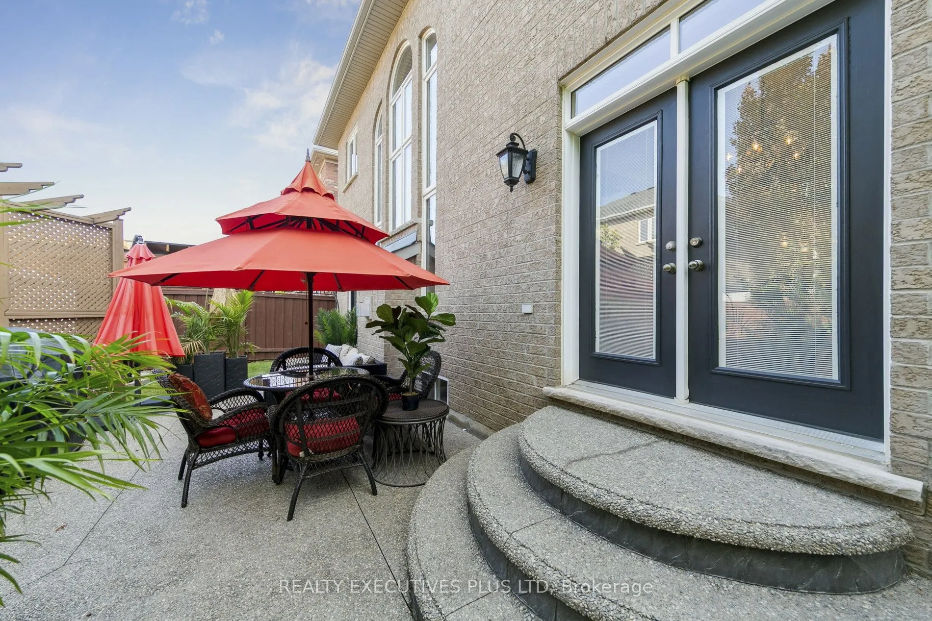 4649 Simmons Road