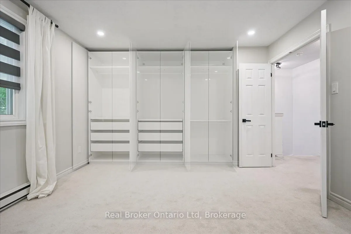 667 Woodward Avenue, #82