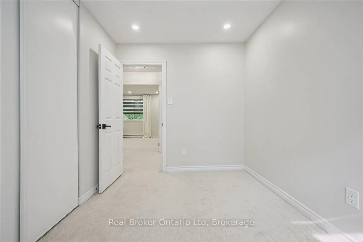 667 Woodward Avenue, #82