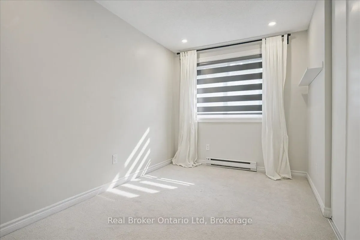 667 Woodward Avenue, #82