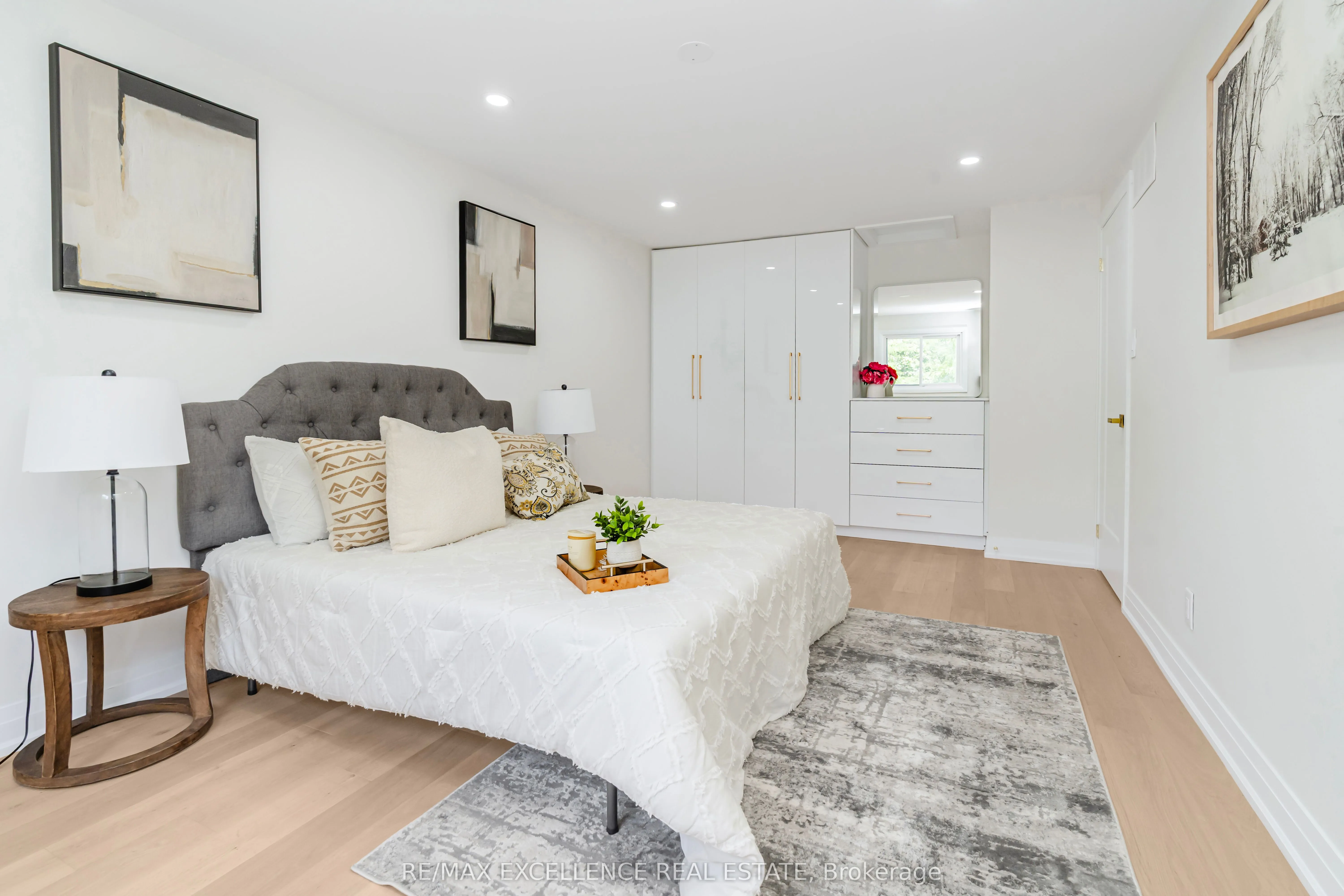 2317 GREENBANK Trail
