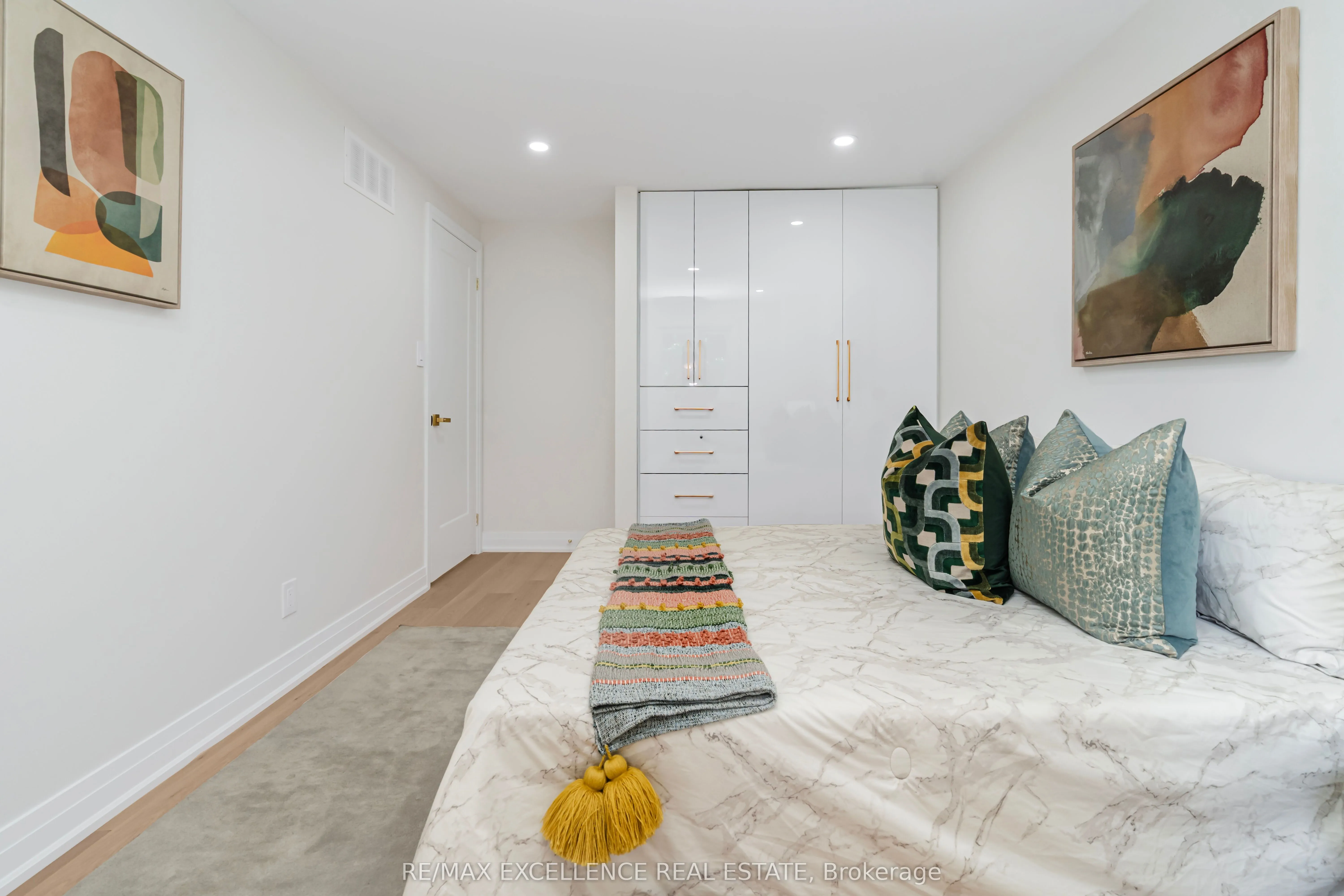 2317 GREENBANK Trail