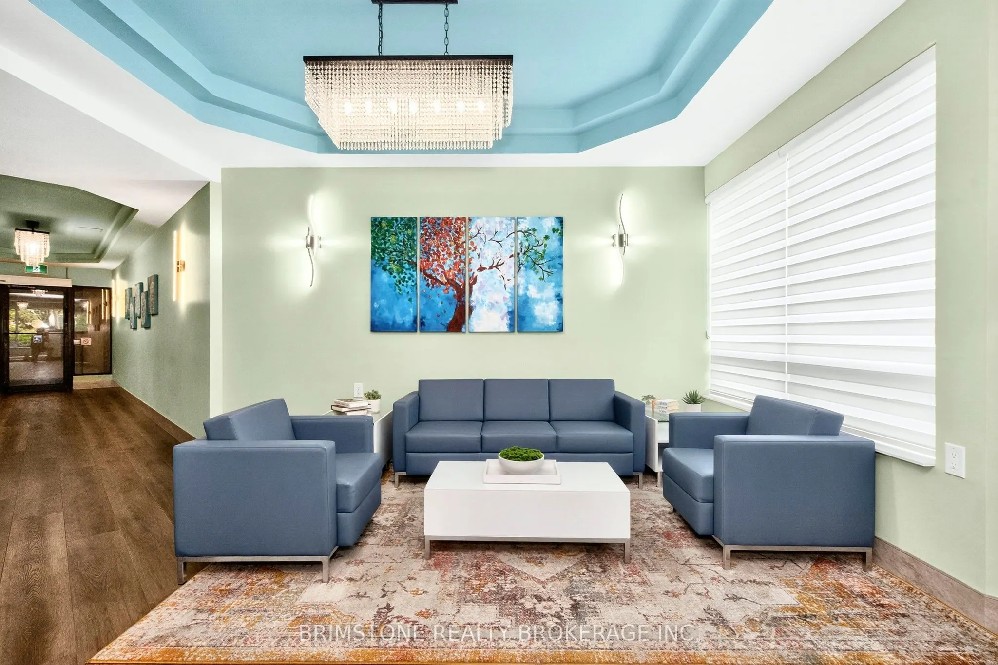 26 Hanover Road, #202