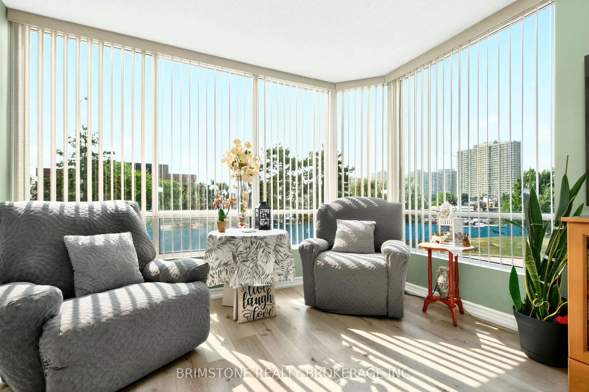 26 Hanover Road, #202