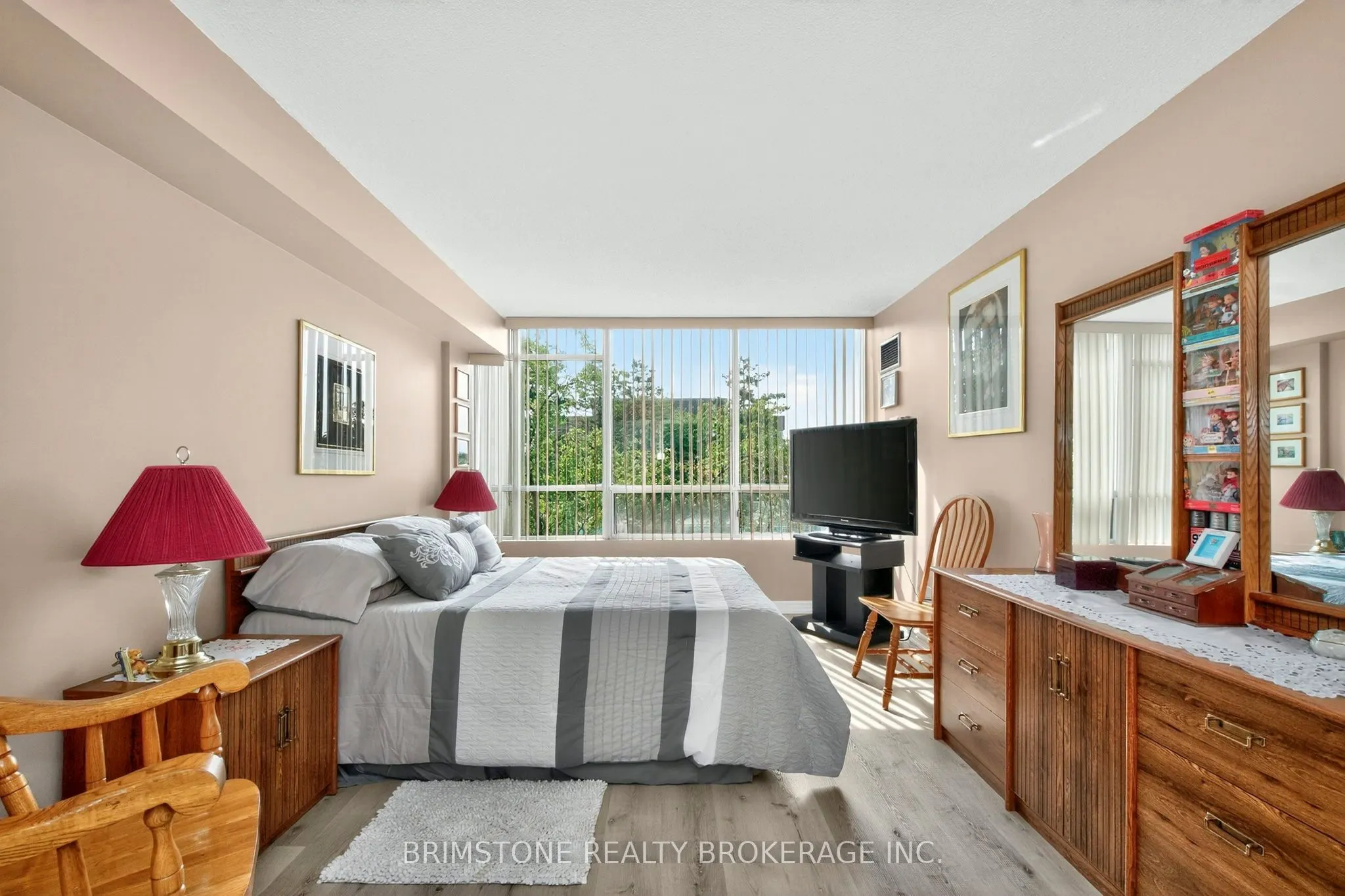 26 Hanover Road, #202