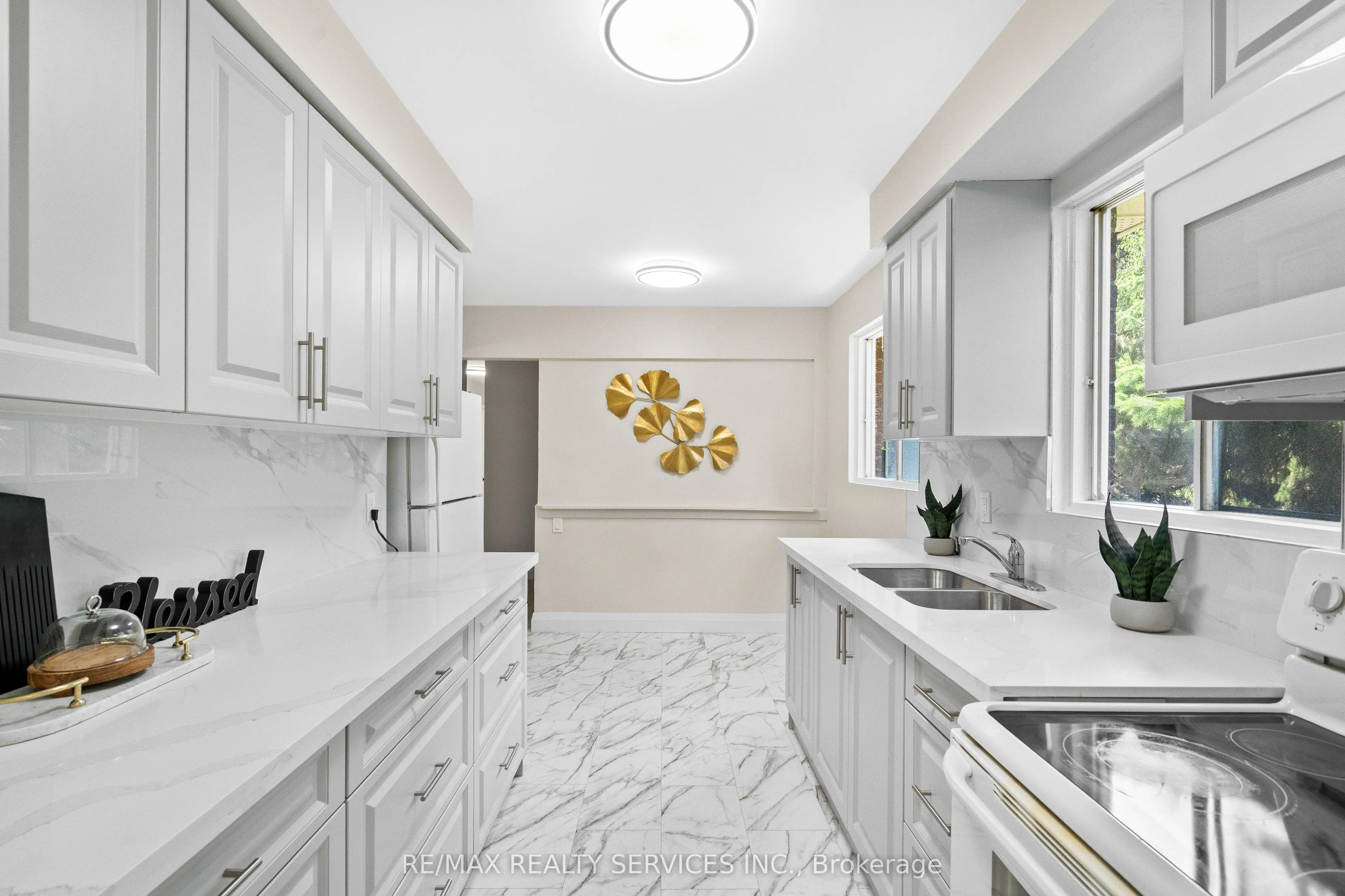 68 Montjoy Crescent