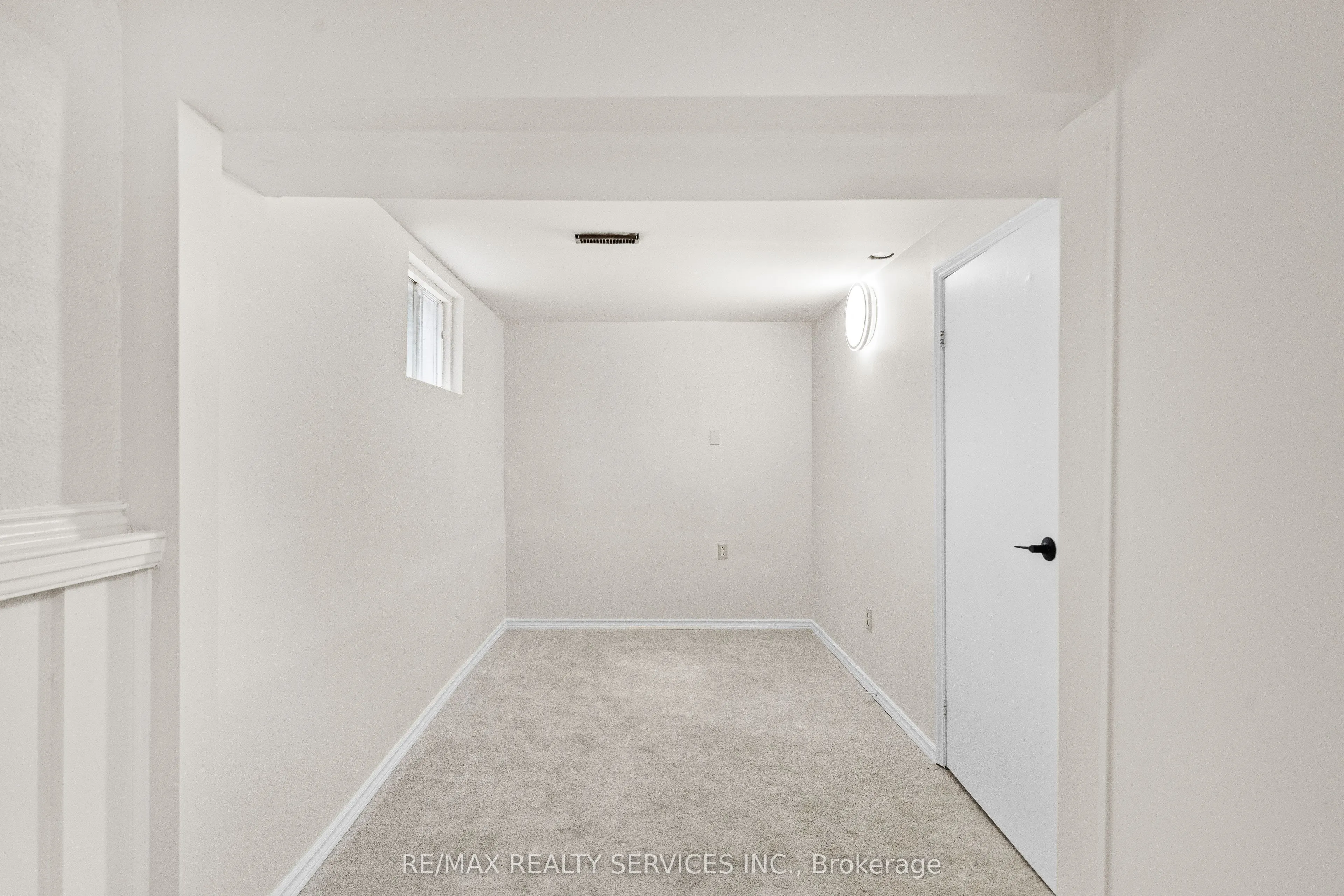68 Montjoy Crescent