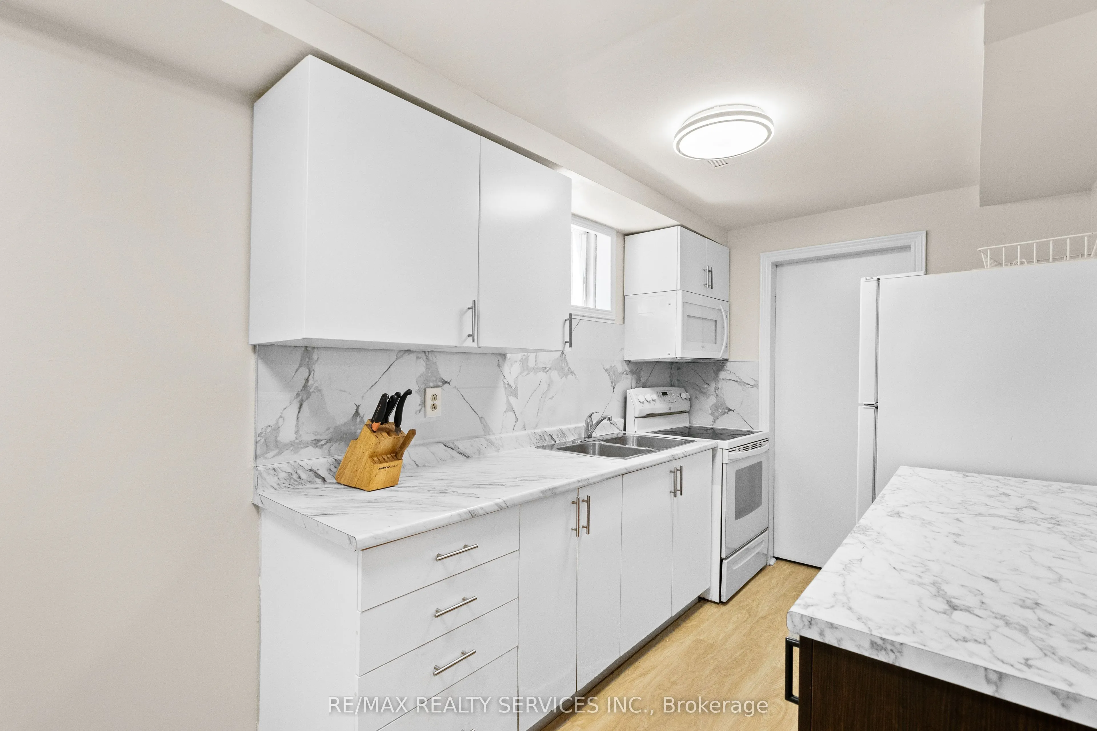 68 Montjoy Crescent