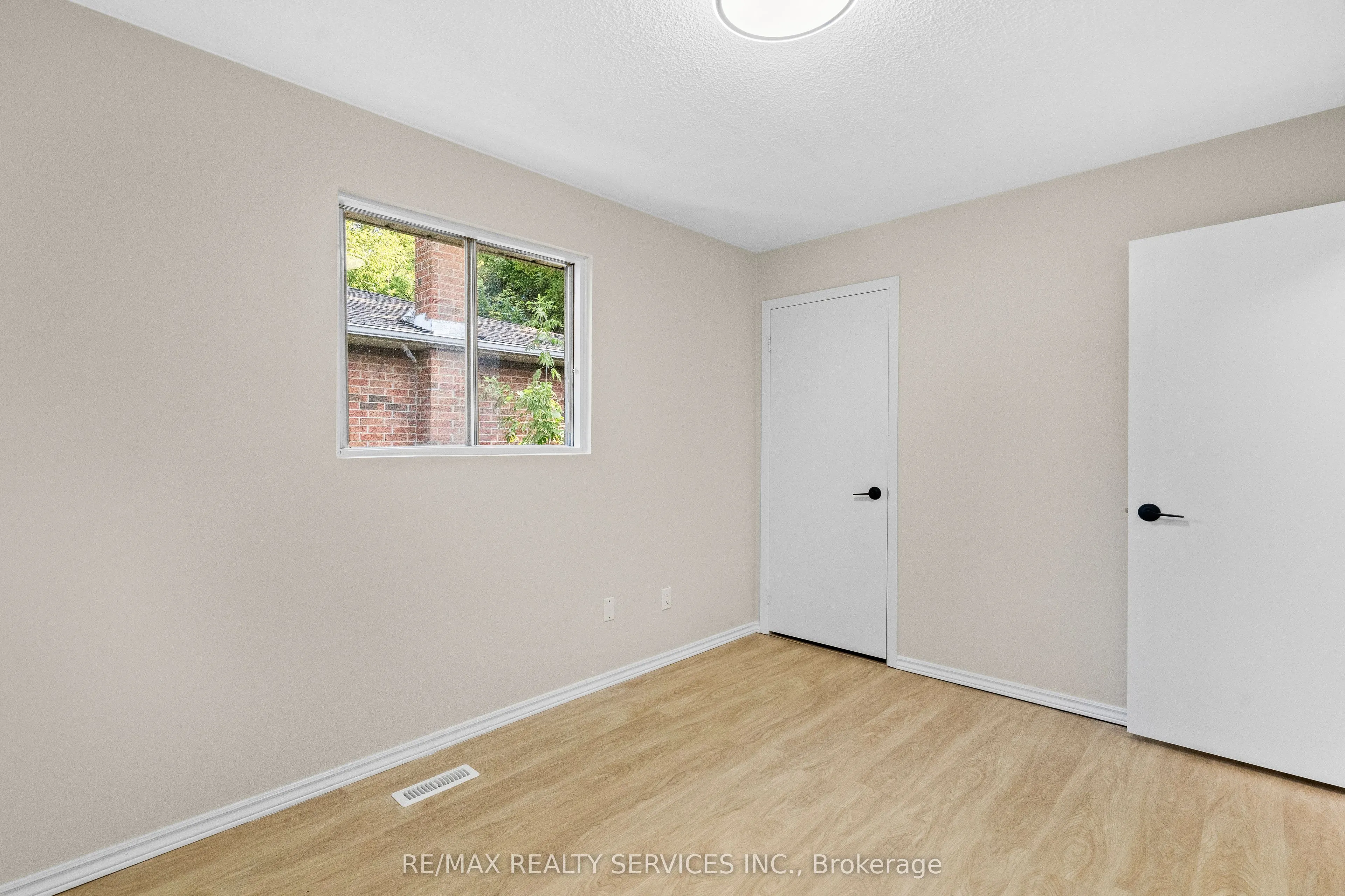 68 Montjoy Crescent