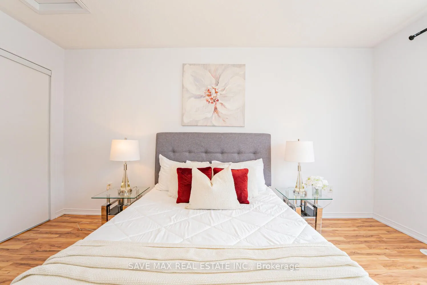 2476 Post Road, #3