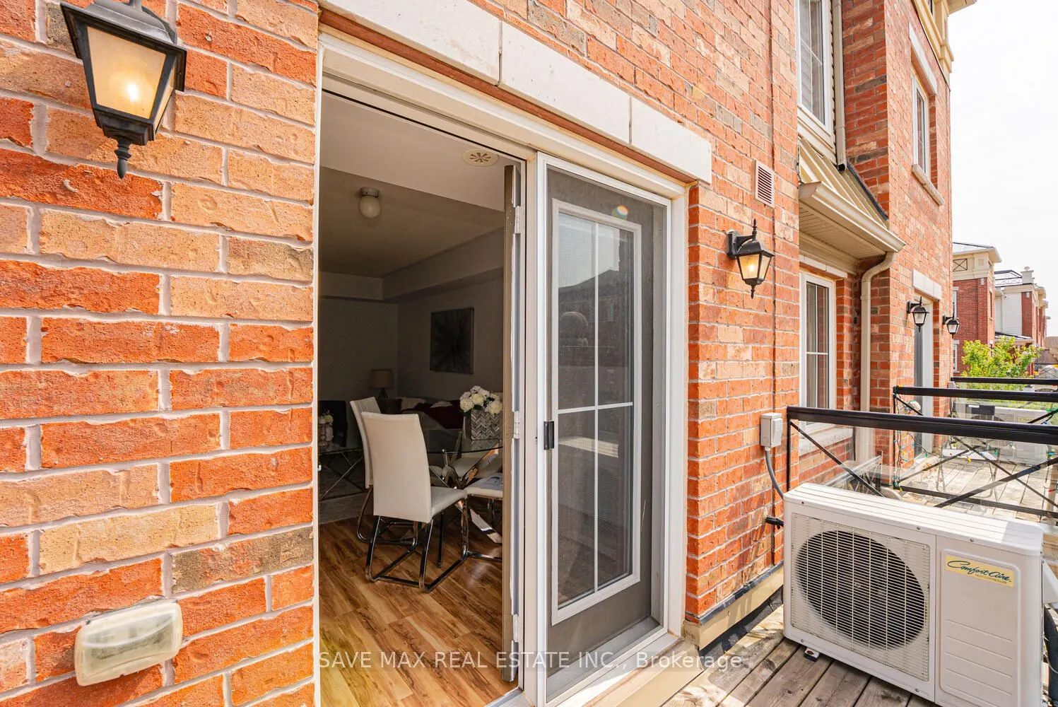 2476 Post Road, #3