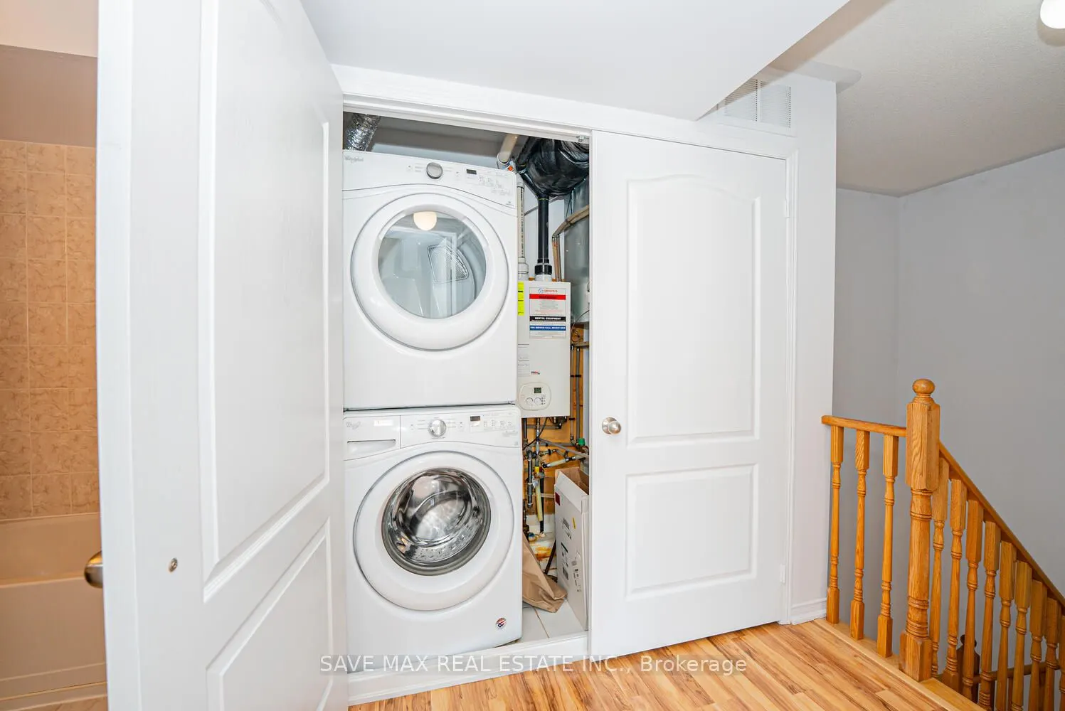 2476 Post Road, #3