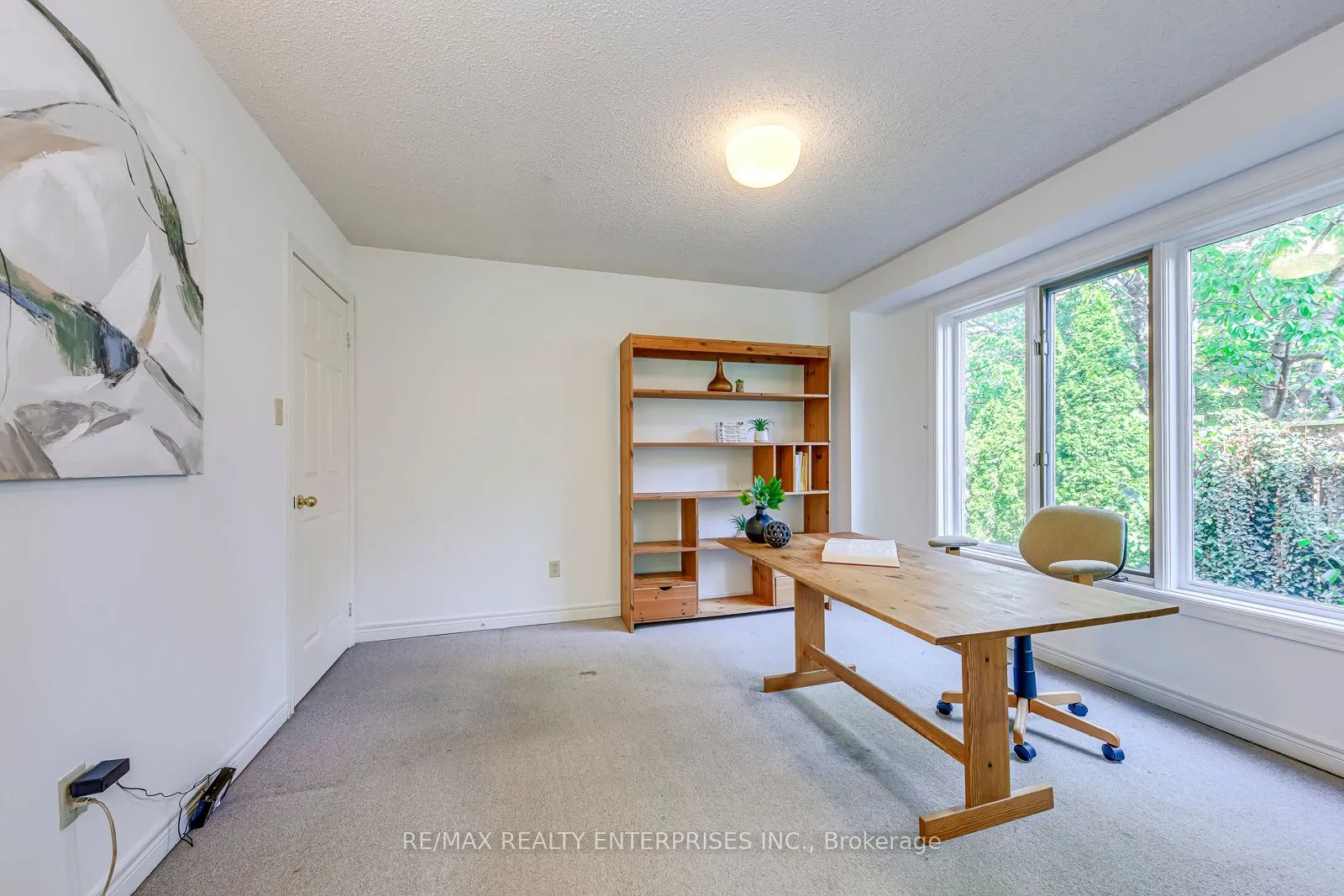 1037 Beechnut Road