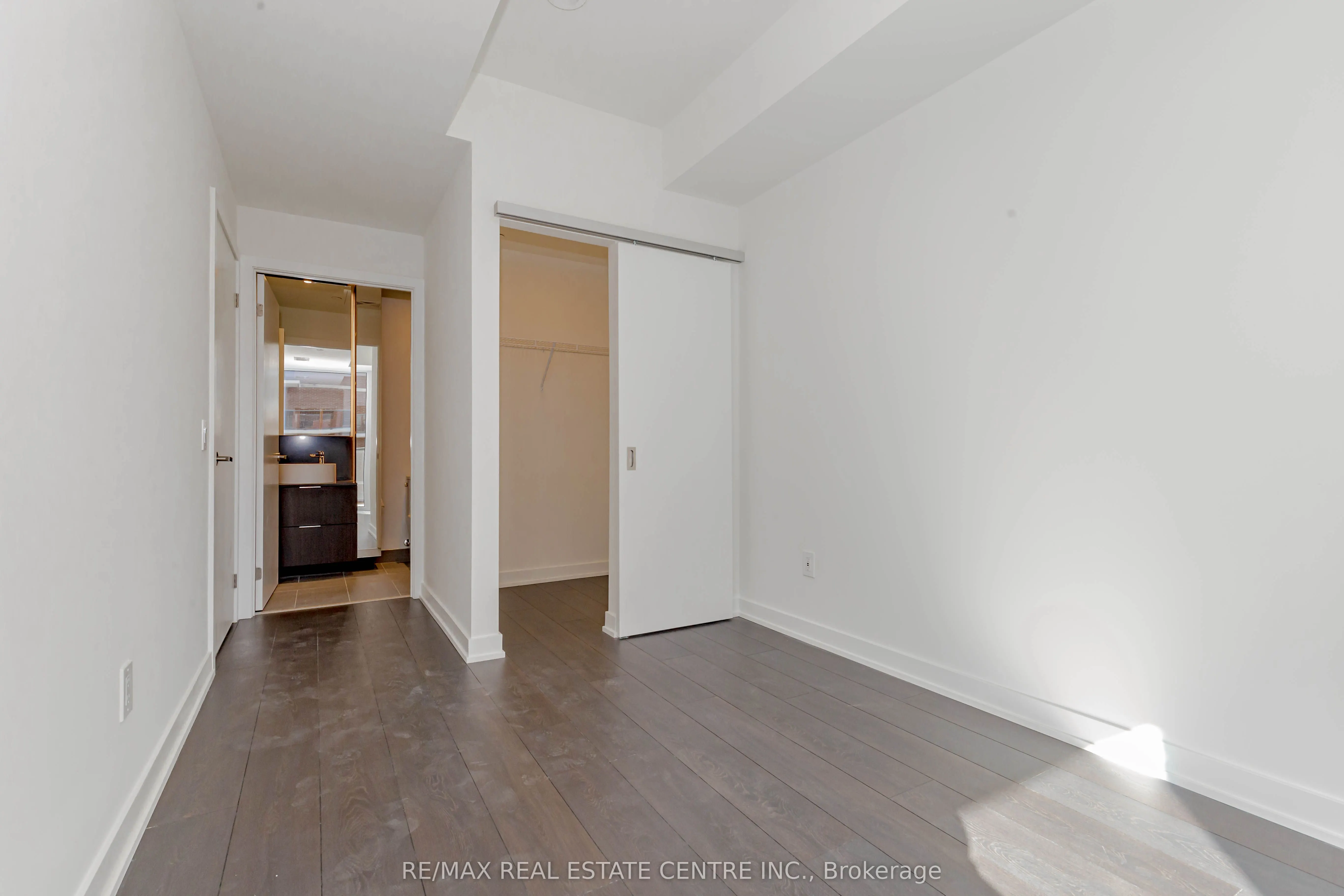 28 Ann Street, #310