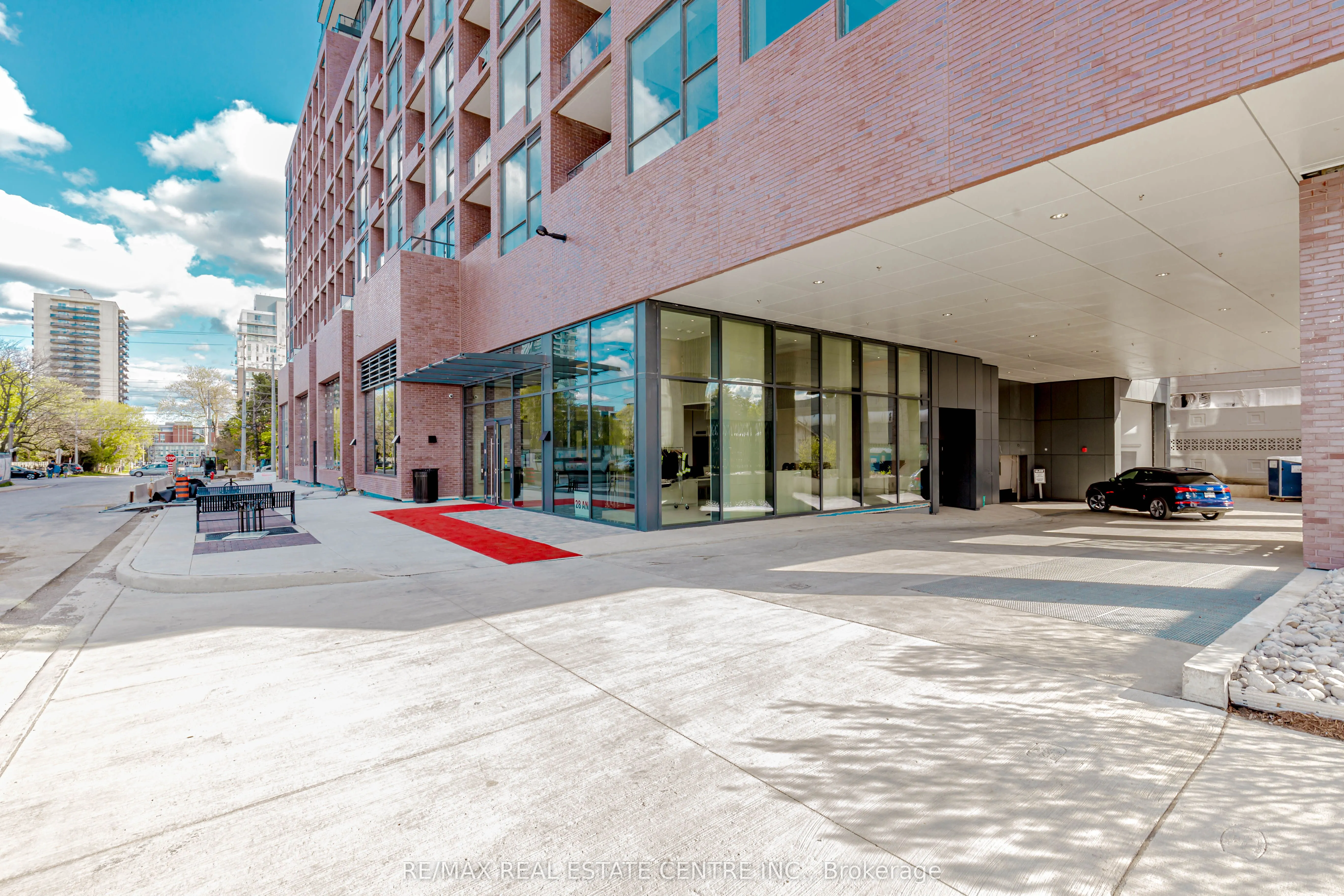 28 Ann Street, #310