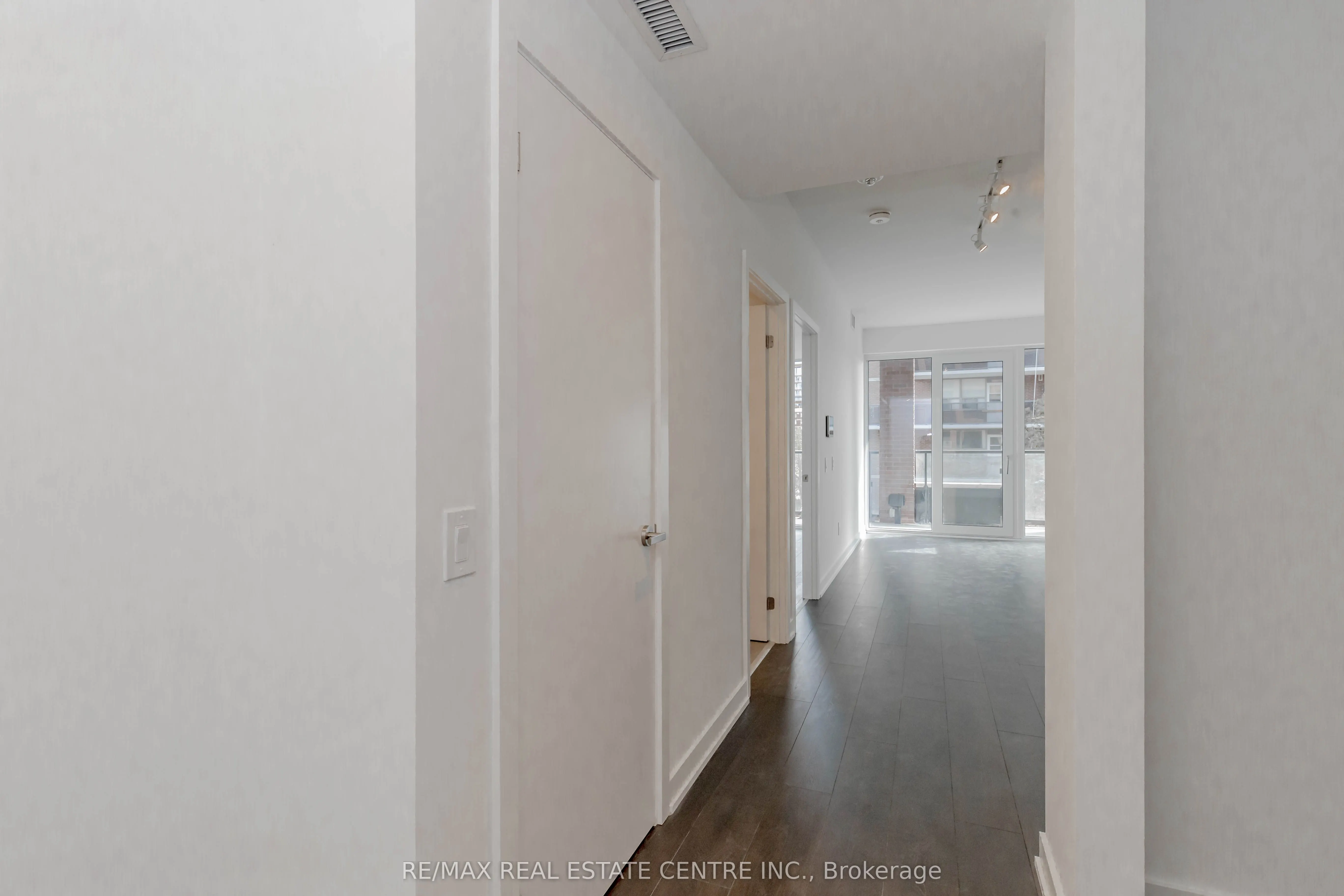 28 Ann Street, #310