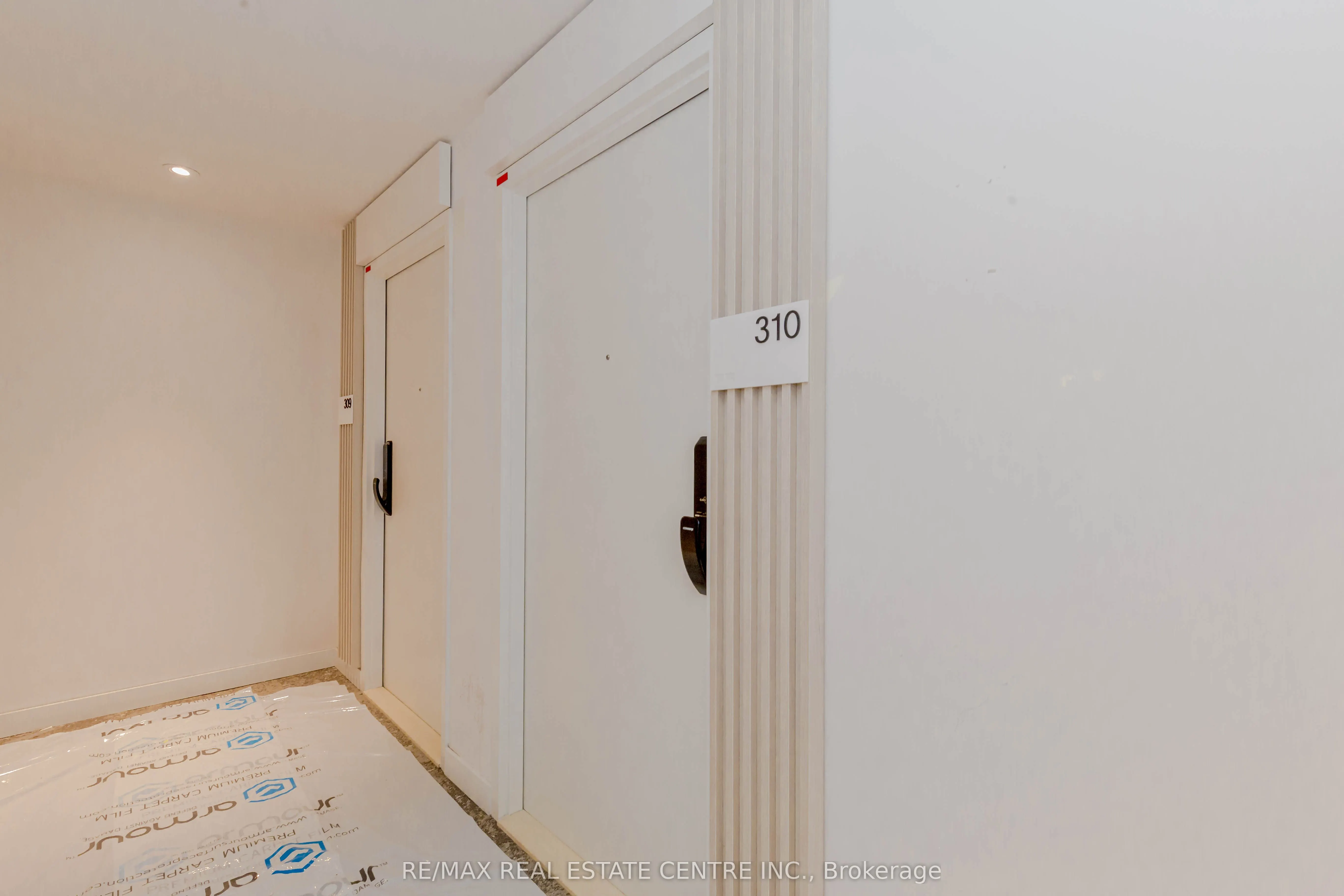 28 Ann Street, #310