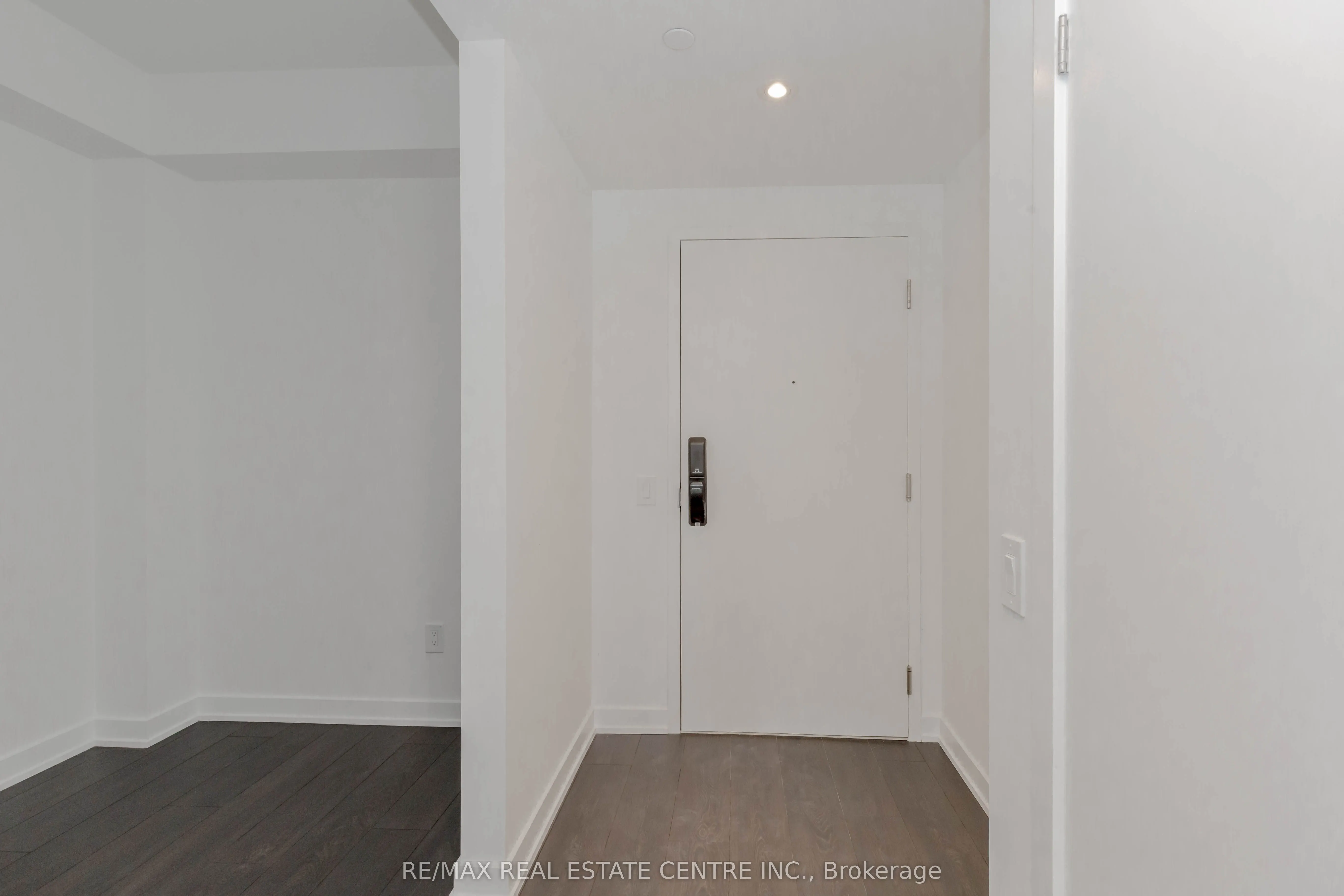 28 Ann Street, #310