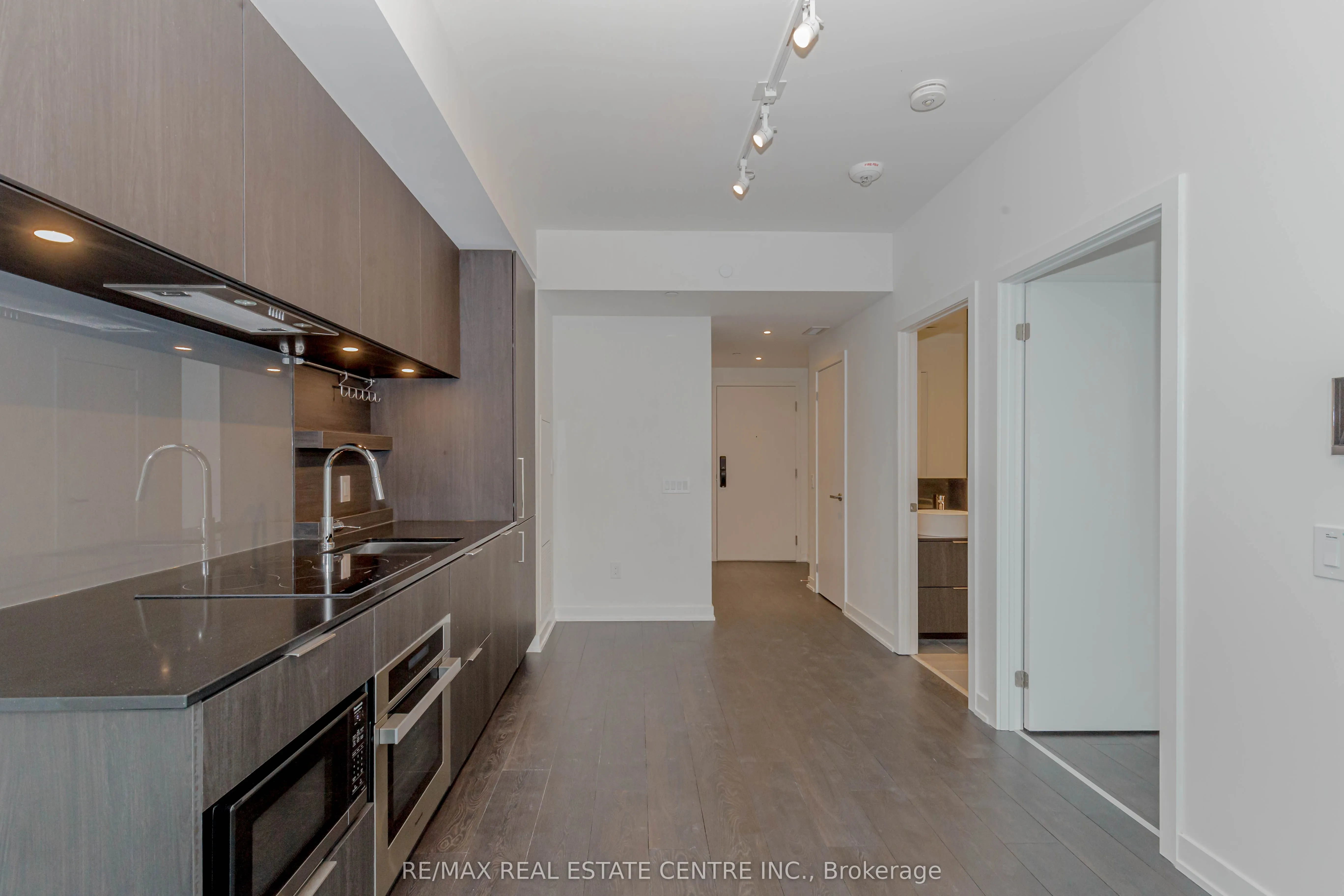 28 Ann Street, #310