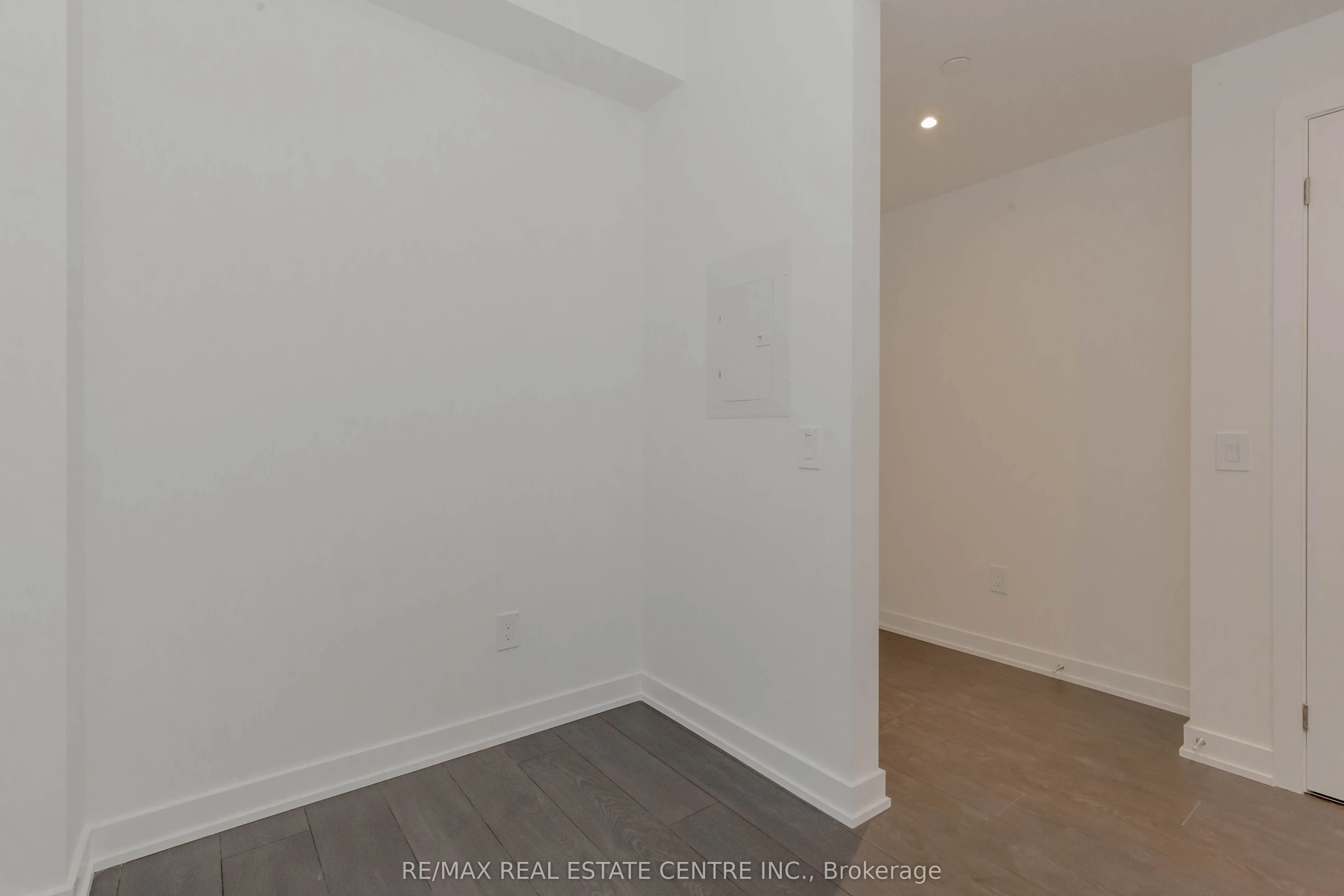 28 Ann Street, #310