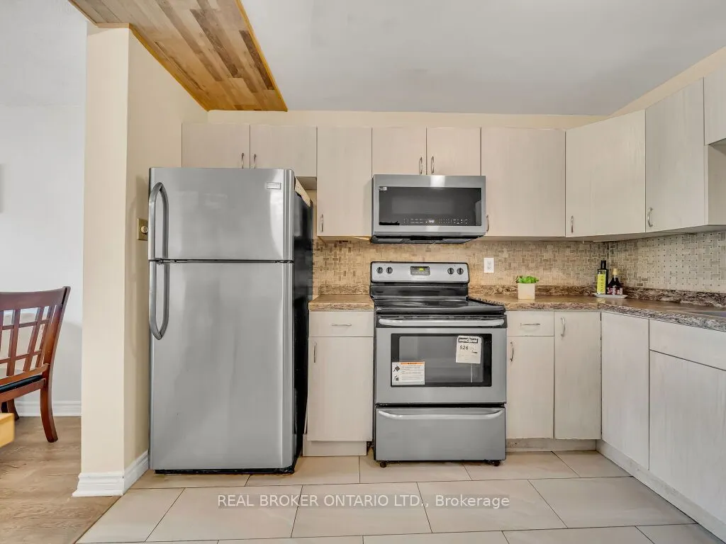 1050 Falgarwood Drive, #128