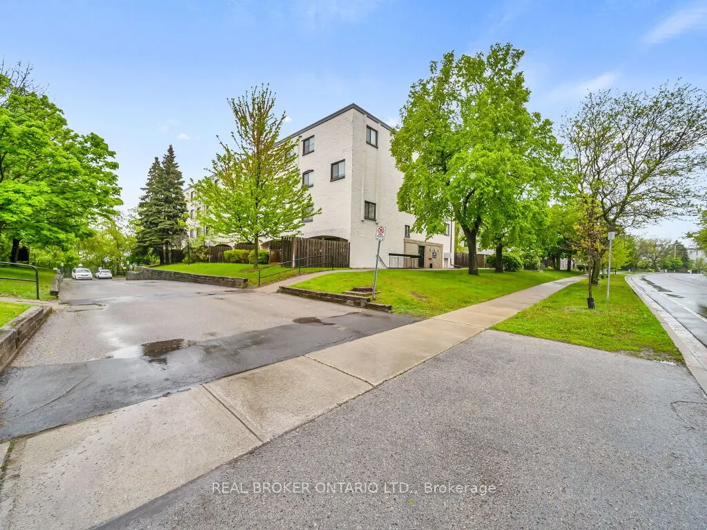 1050 Falgarwood Drive, #128