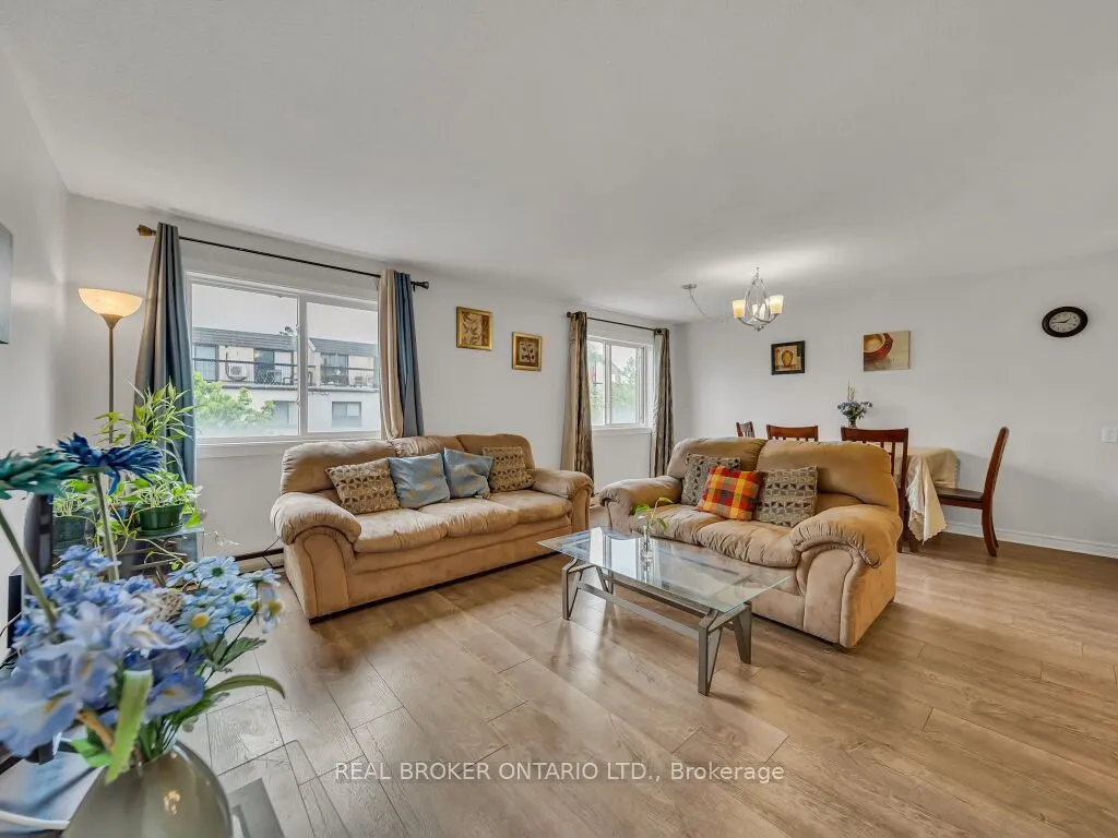 1050 Falgarwood Drive, #128