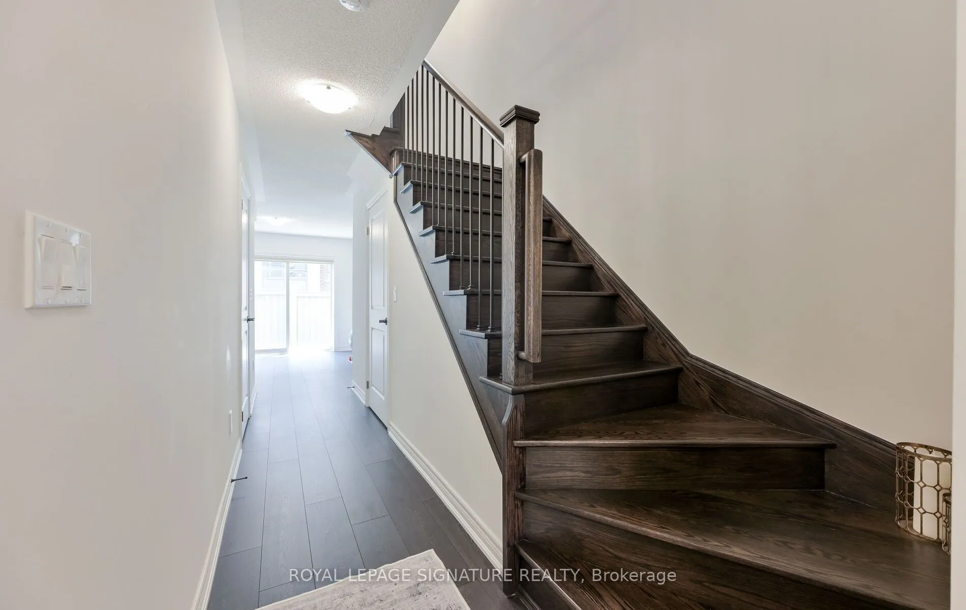 31 Faye Street