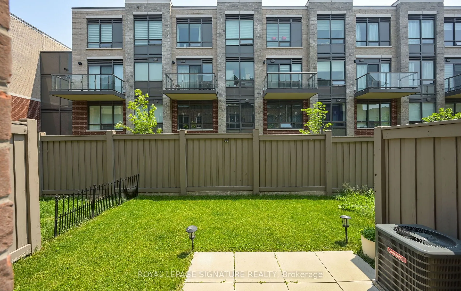 31 Faye Street