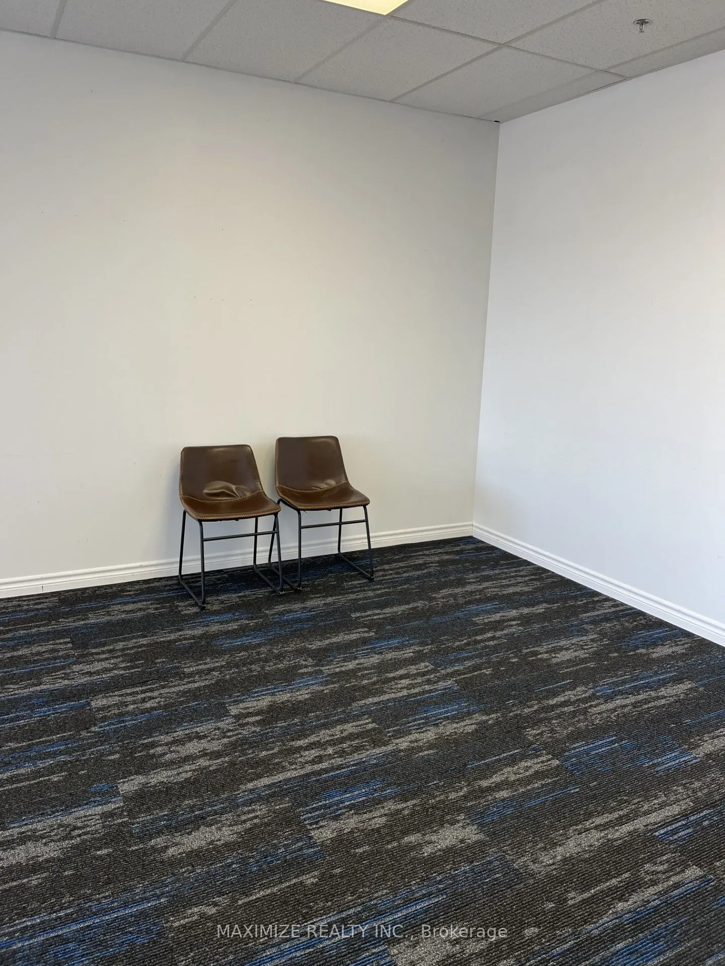 50 Steeles Avenue E, #208