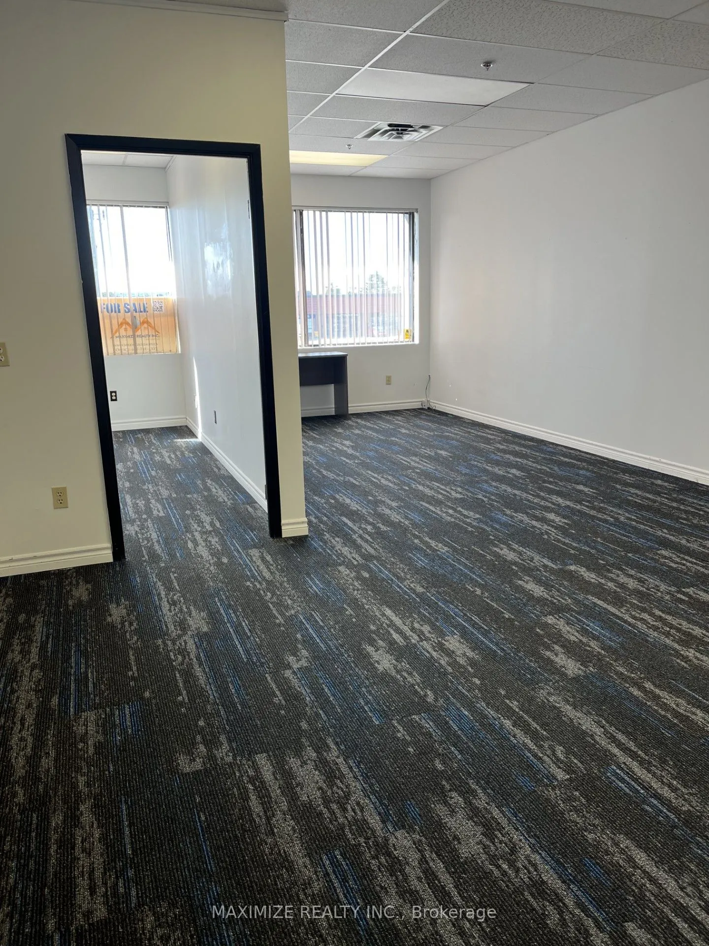 50 Steeles Avenue E, #208